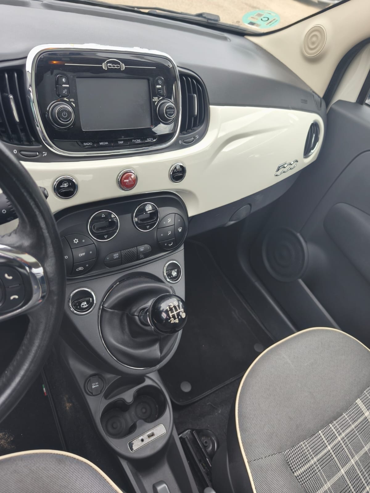 Fiat 500 Lounge con Apple CarPlay