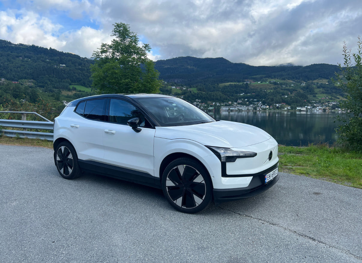 Volvo EX30 Single Twin performance ultra, 2024, Elektro, Automatik