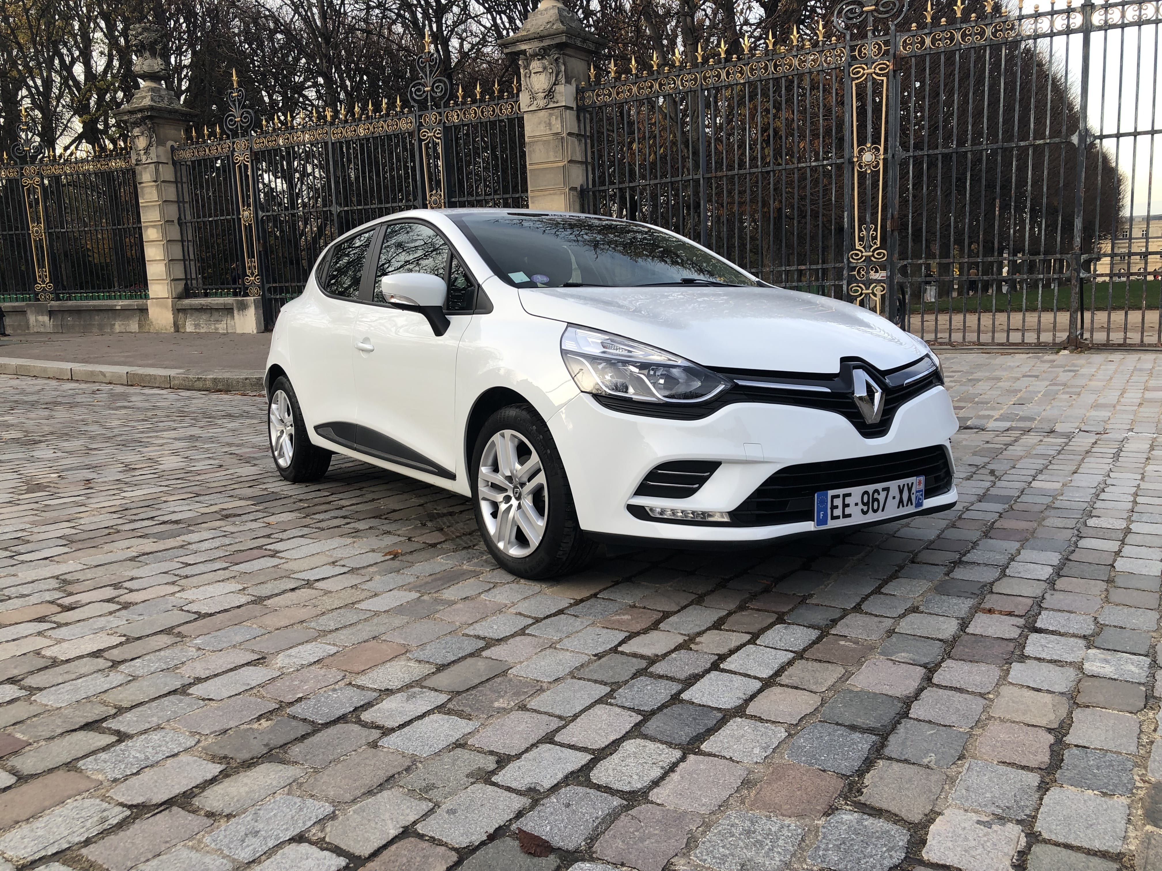 Renault Clio Hôpital la crois saint-Simon/Métro9Maraichers/ rue des Pyrénées /USB/Clim/Régulateur, 2016, Essence 98
