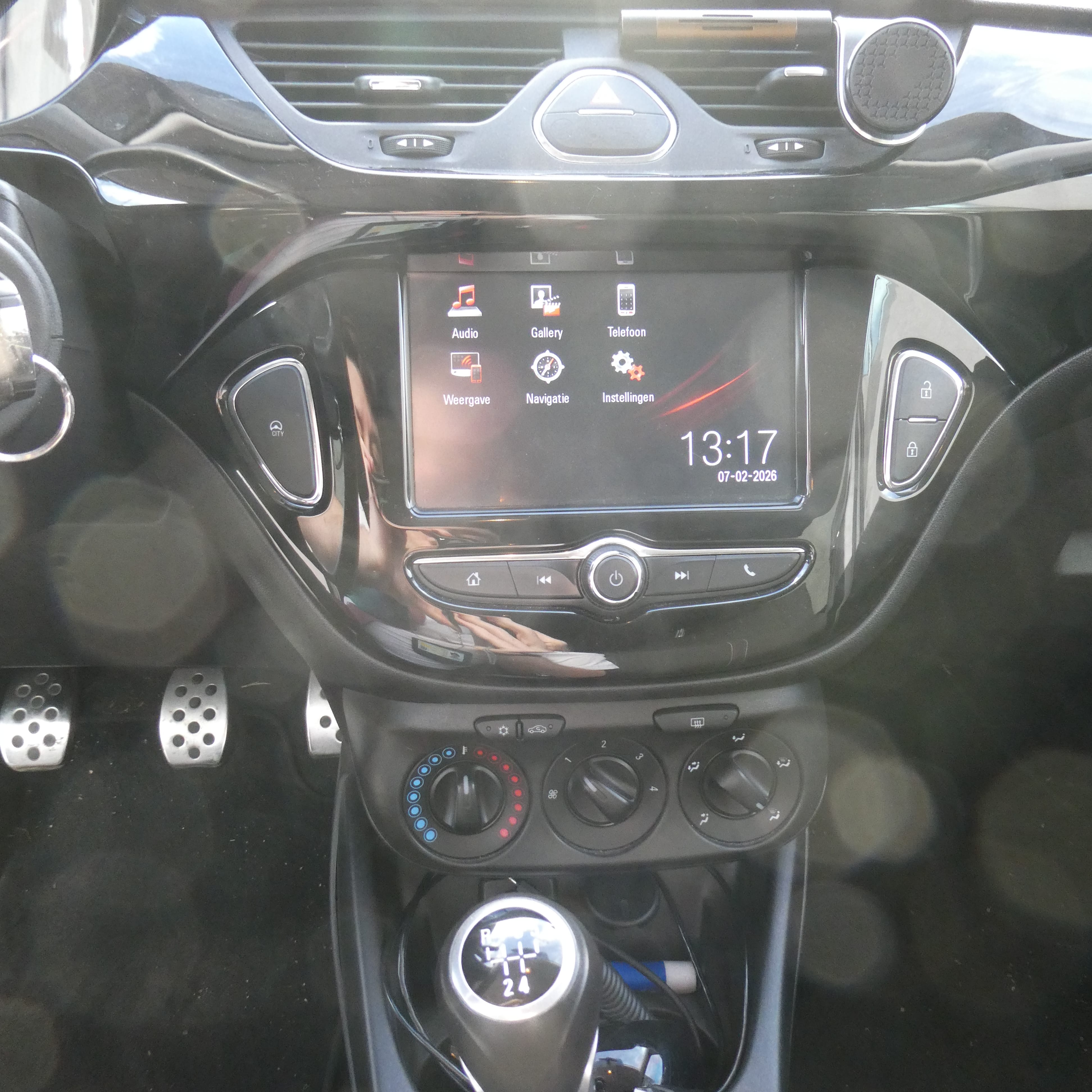 Opel Corsa : 5d - Euro 6b + Crit'air 1 - Manueel avec Android Auto