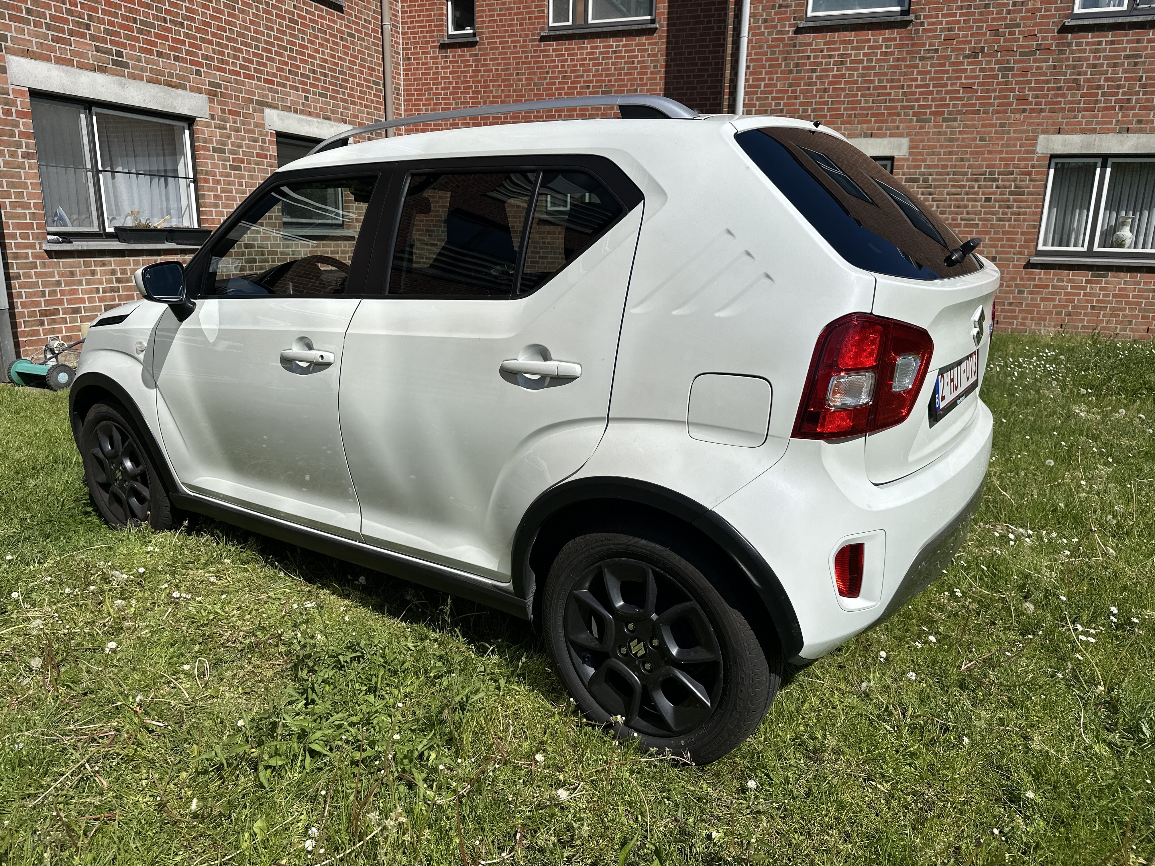 Suzuki Ignis met Achteruitrijcamera