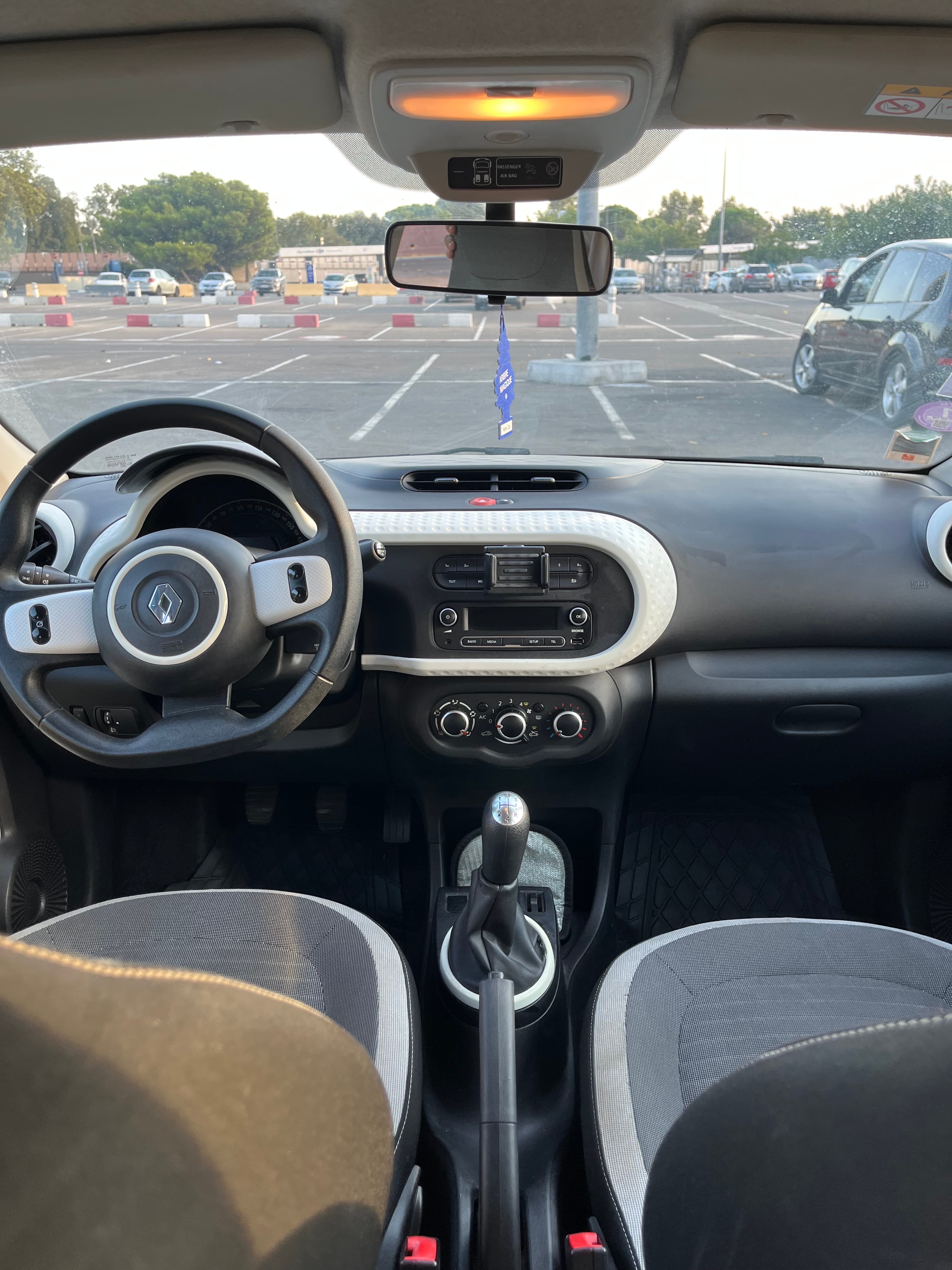 Renault Twingo III met Bluetooth audio