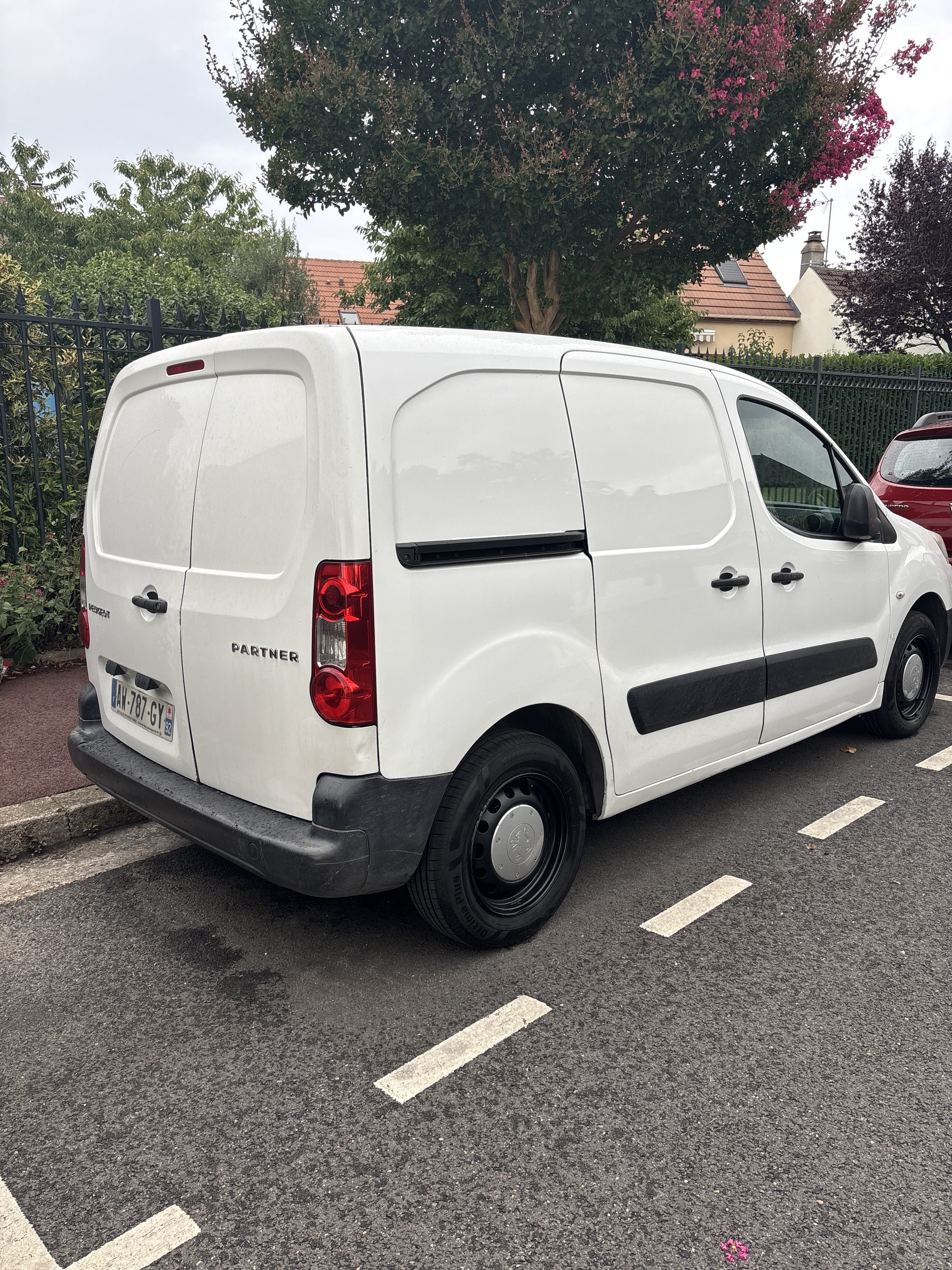 Peugeot Partner  1.6 (90 ch) fourgon tôle, 2010, Diesel