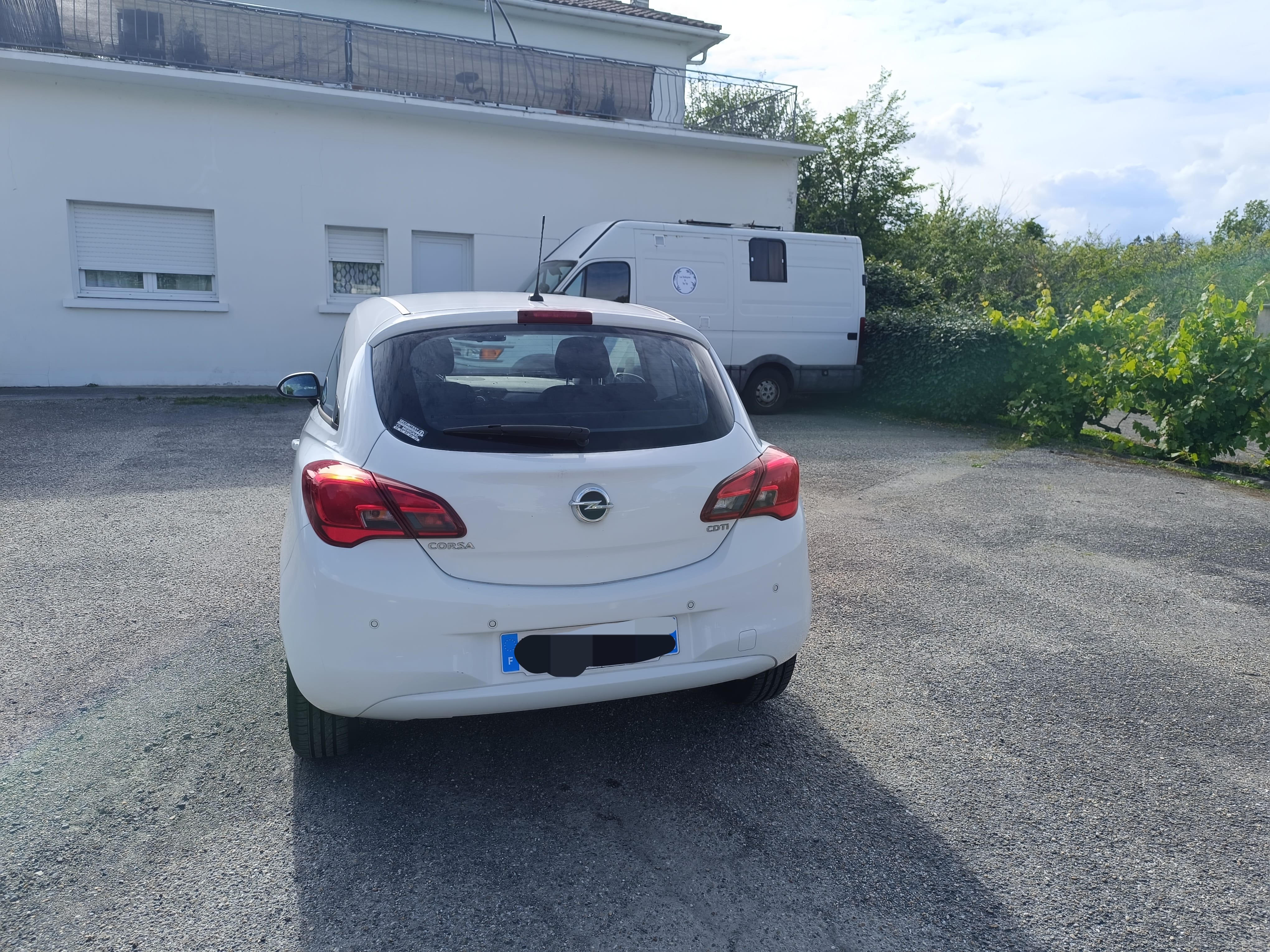 Opel Corsa avec Régulateur de vitesse
