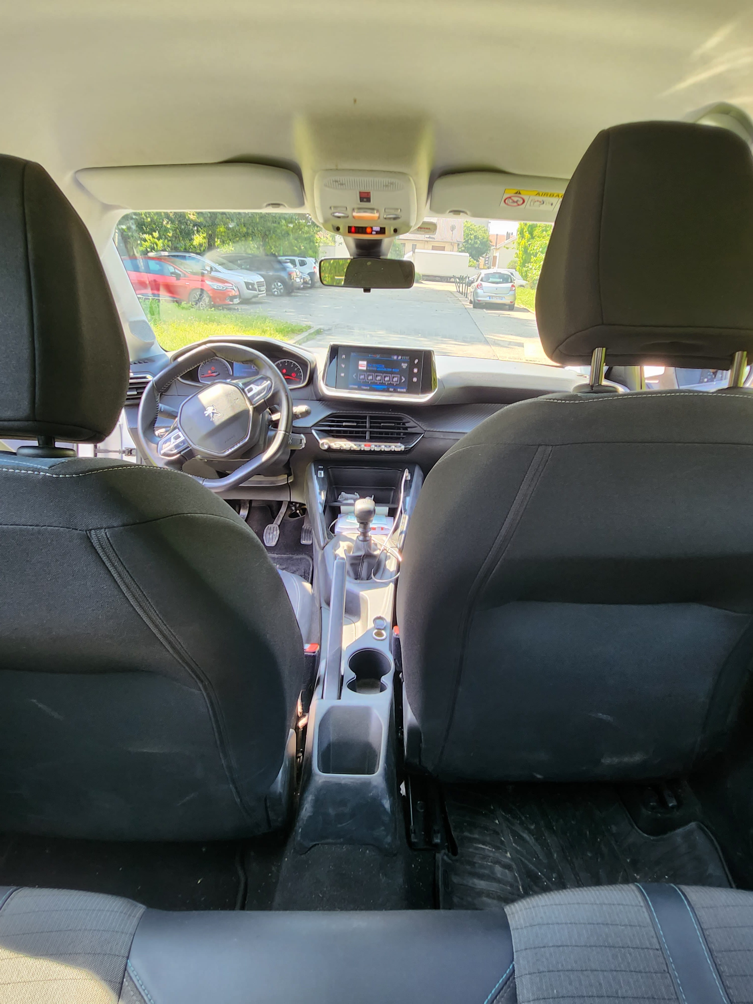 Peugeot 208 avec Régulateur de vitesse