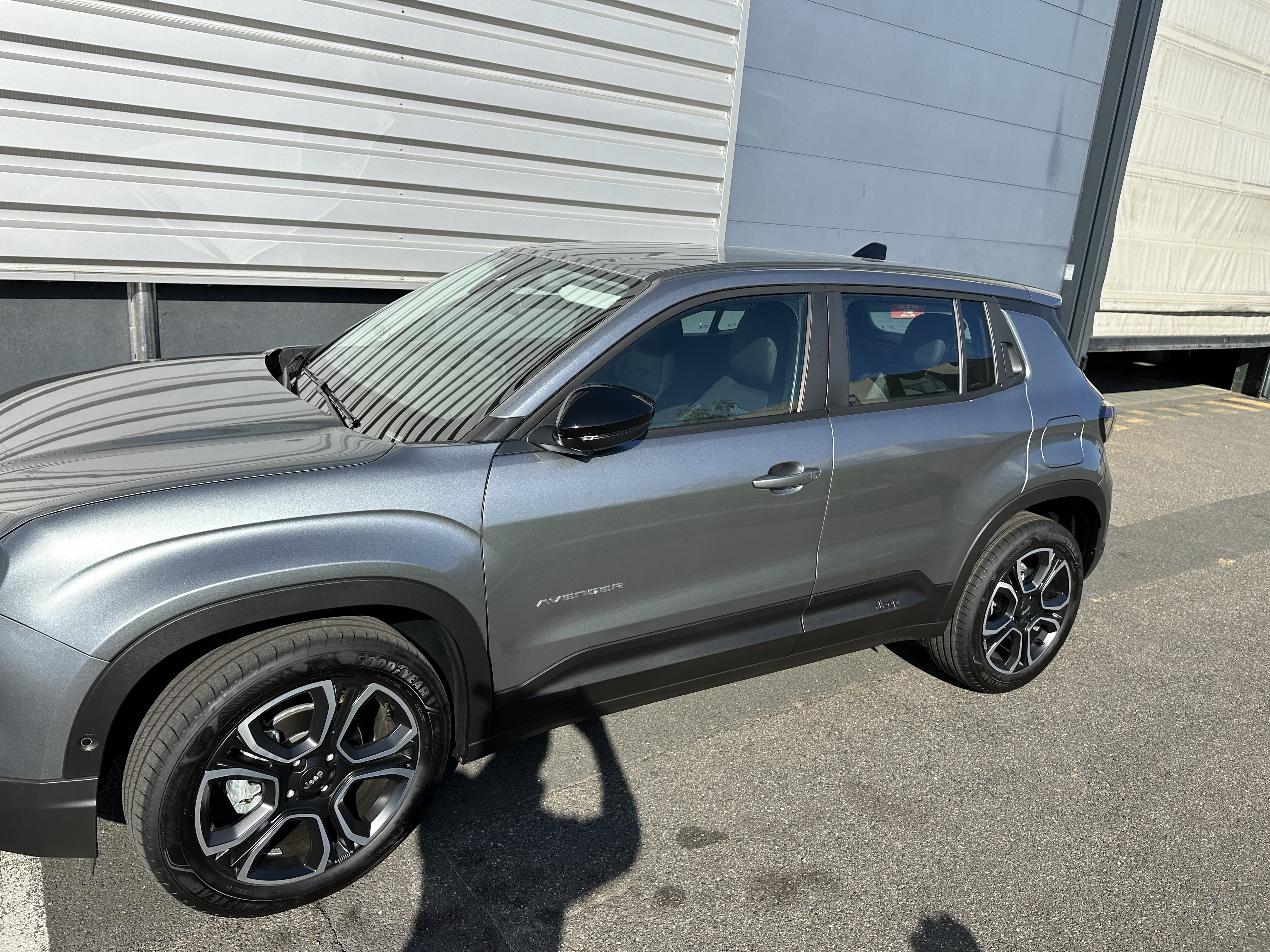 Jeep Avenger 1.2 turbo 100cv essence avec Climatisation