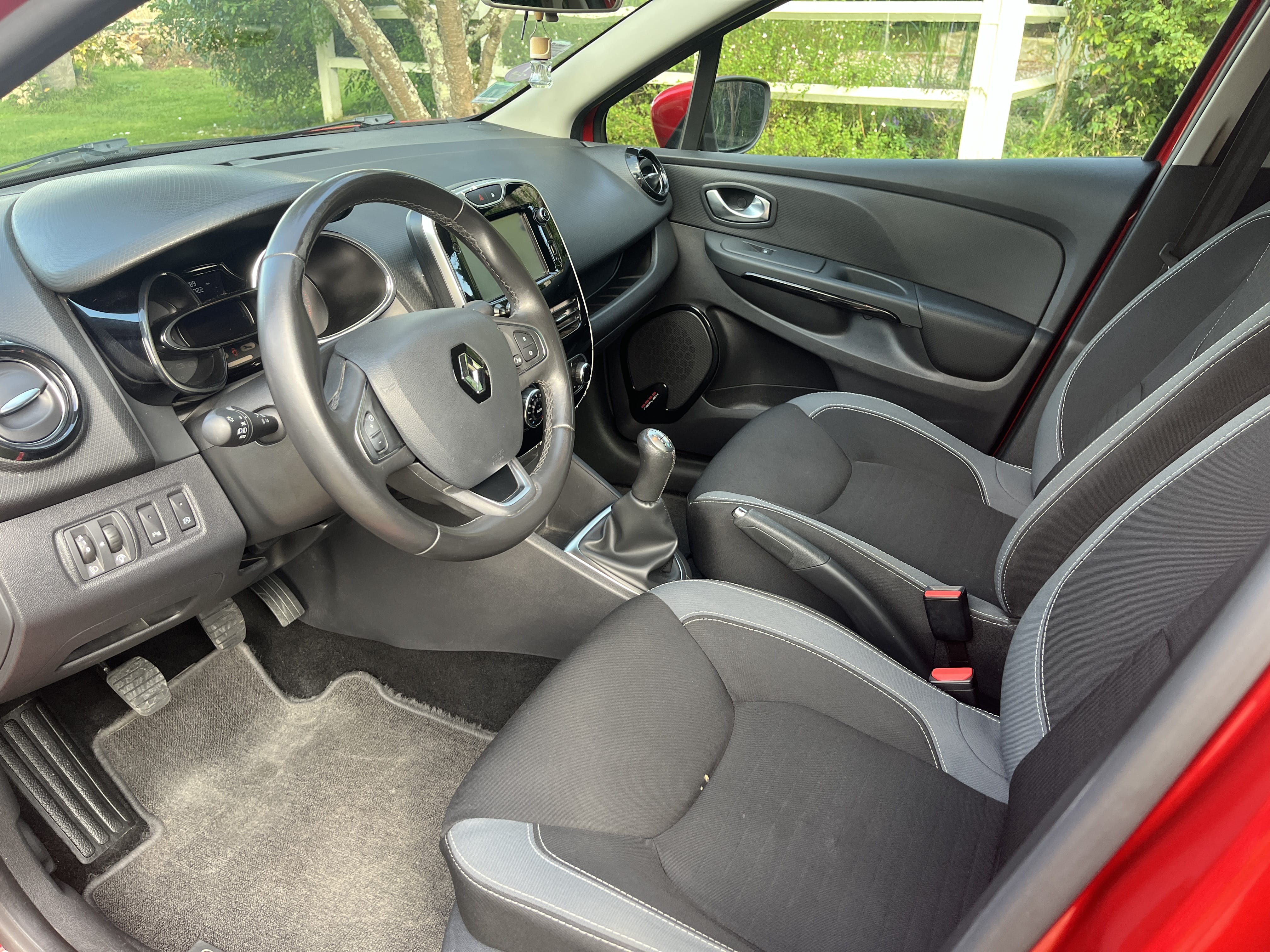 Renault Clio avec GPS