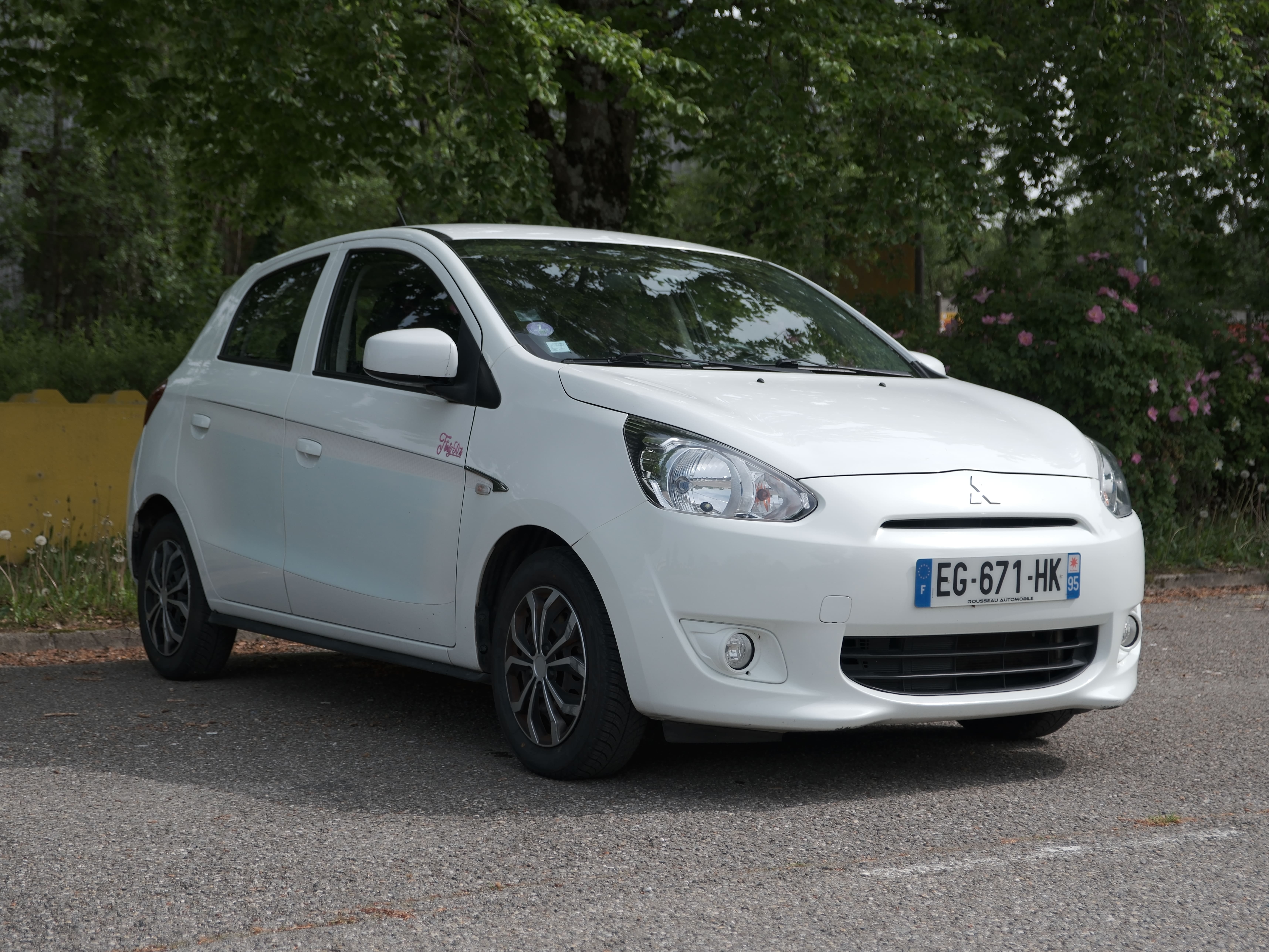 Mitsubishi Space Star, 2016, Essence 95