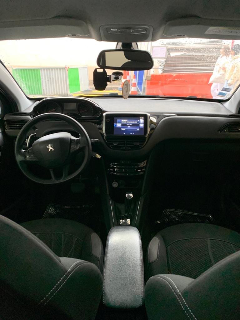 Peugeot 208 avec Régulateur de vitesse