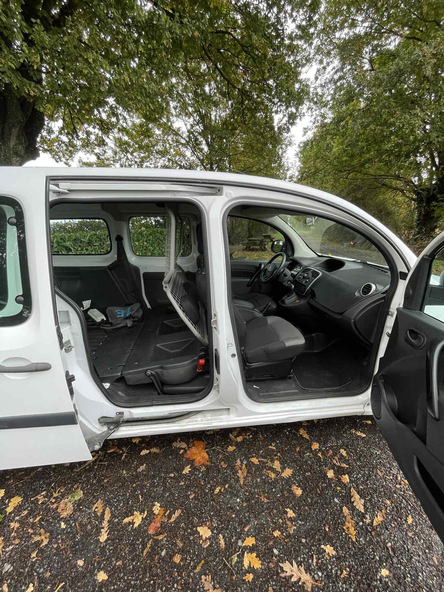 Renault Kangoo Express ZE Maxi 2 à 5 places