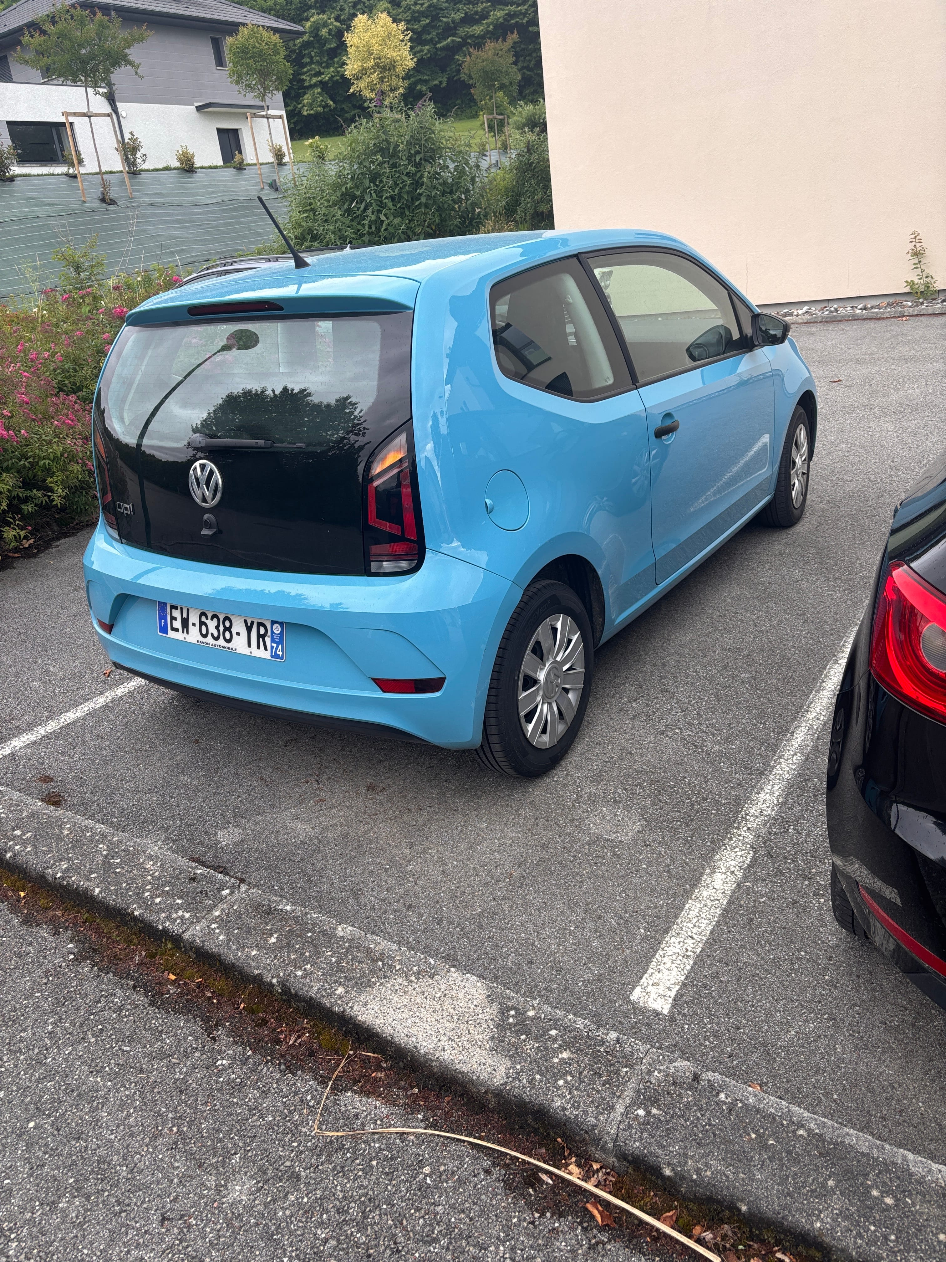 Volkswagen Up! avec Autoradio