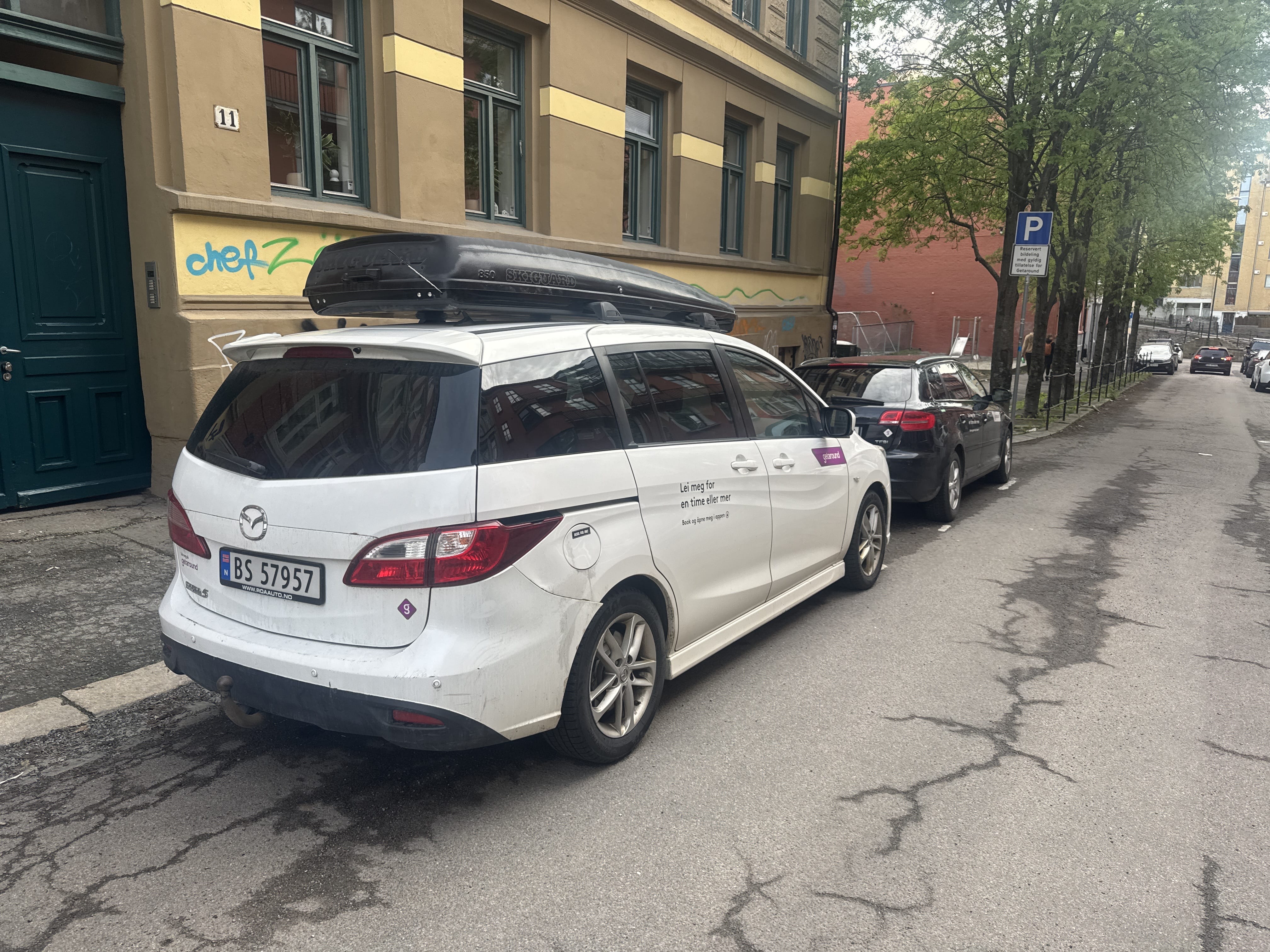 Mazda 5