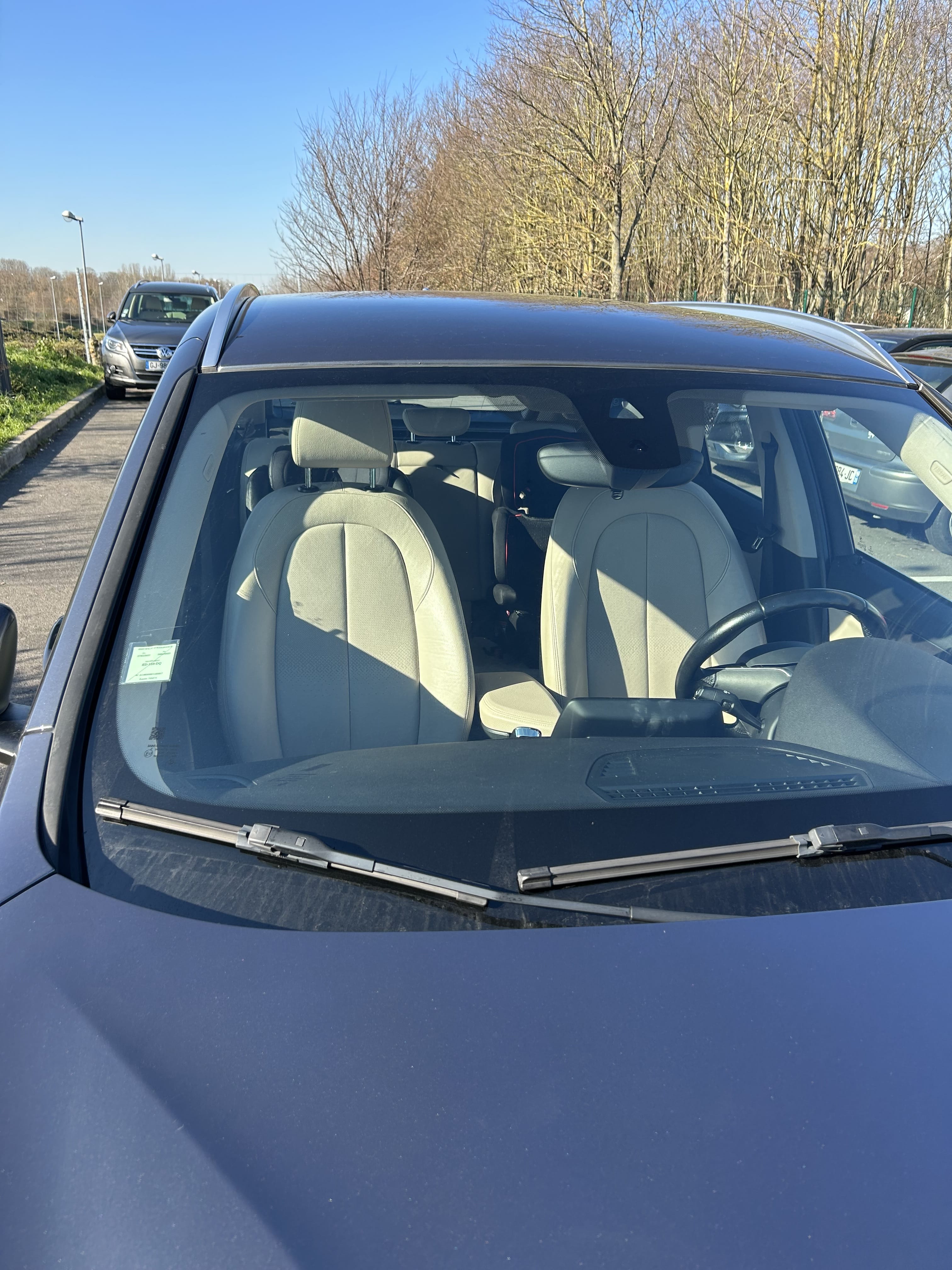 BMW X1 avec Dashcam