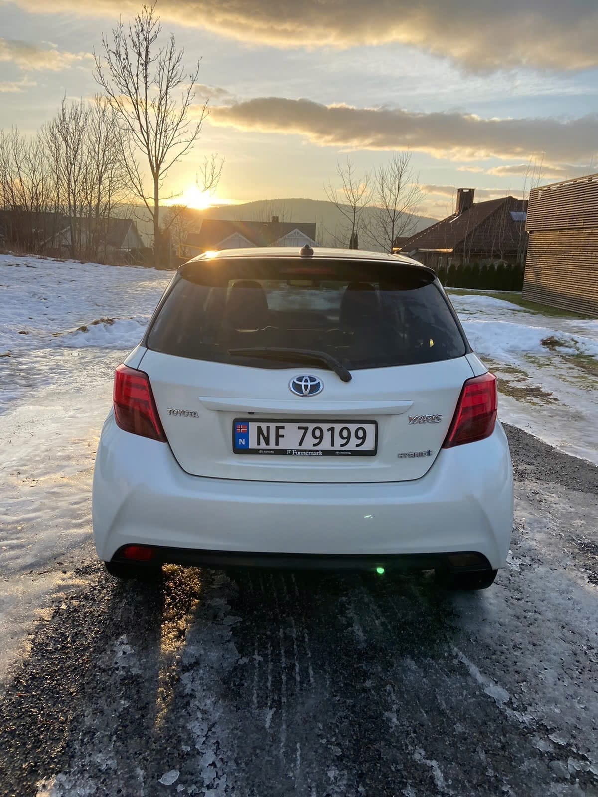 Toyota Yaris Hybrid med Apple CarPlay