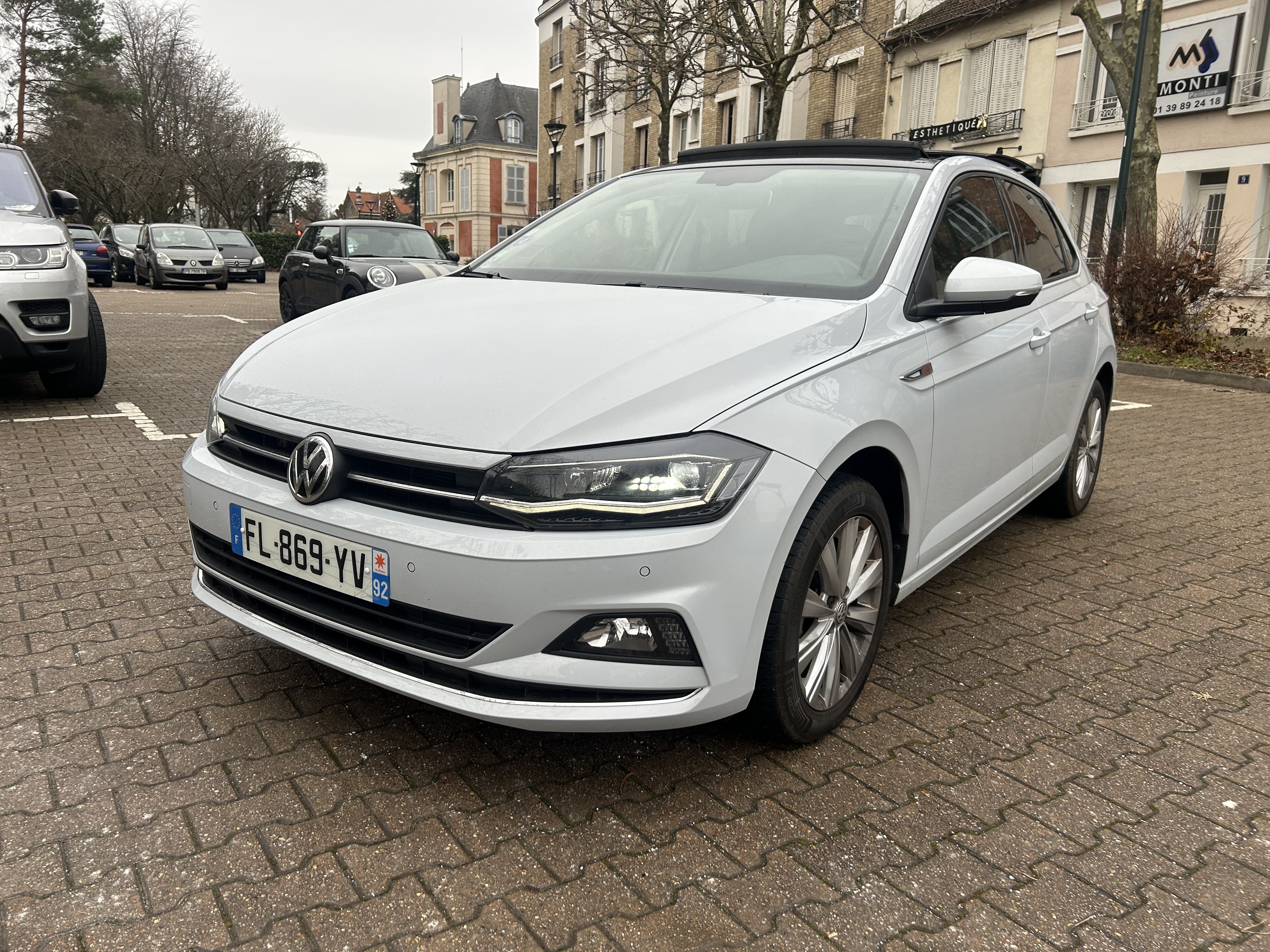 Volkswagen Polo 869 FULL avec Climatisation