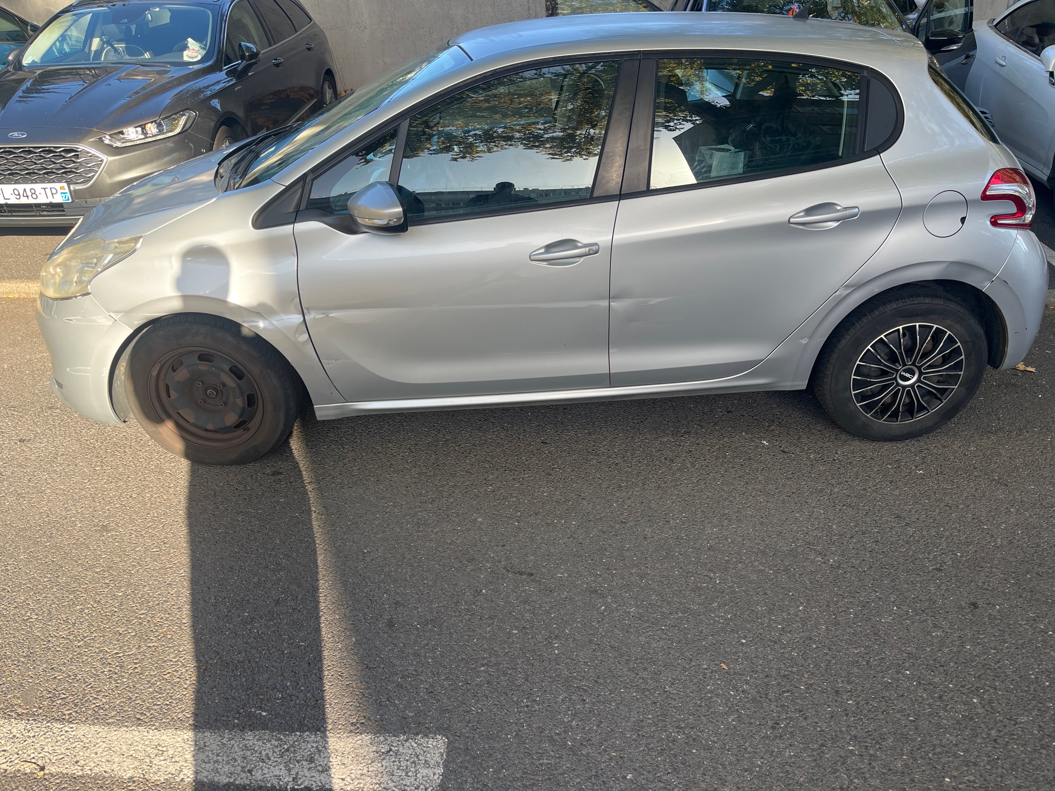 Peugeot 208 avec Climatisation