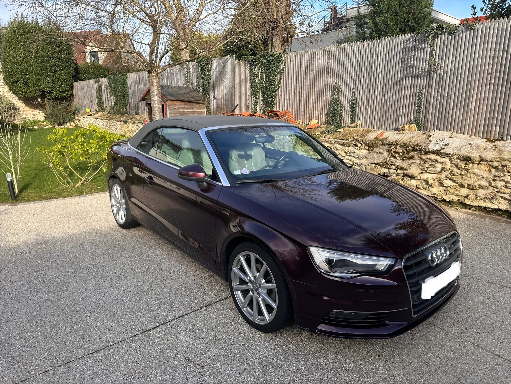 Audi A3 Cabriolet avec Entrée audio / iPod