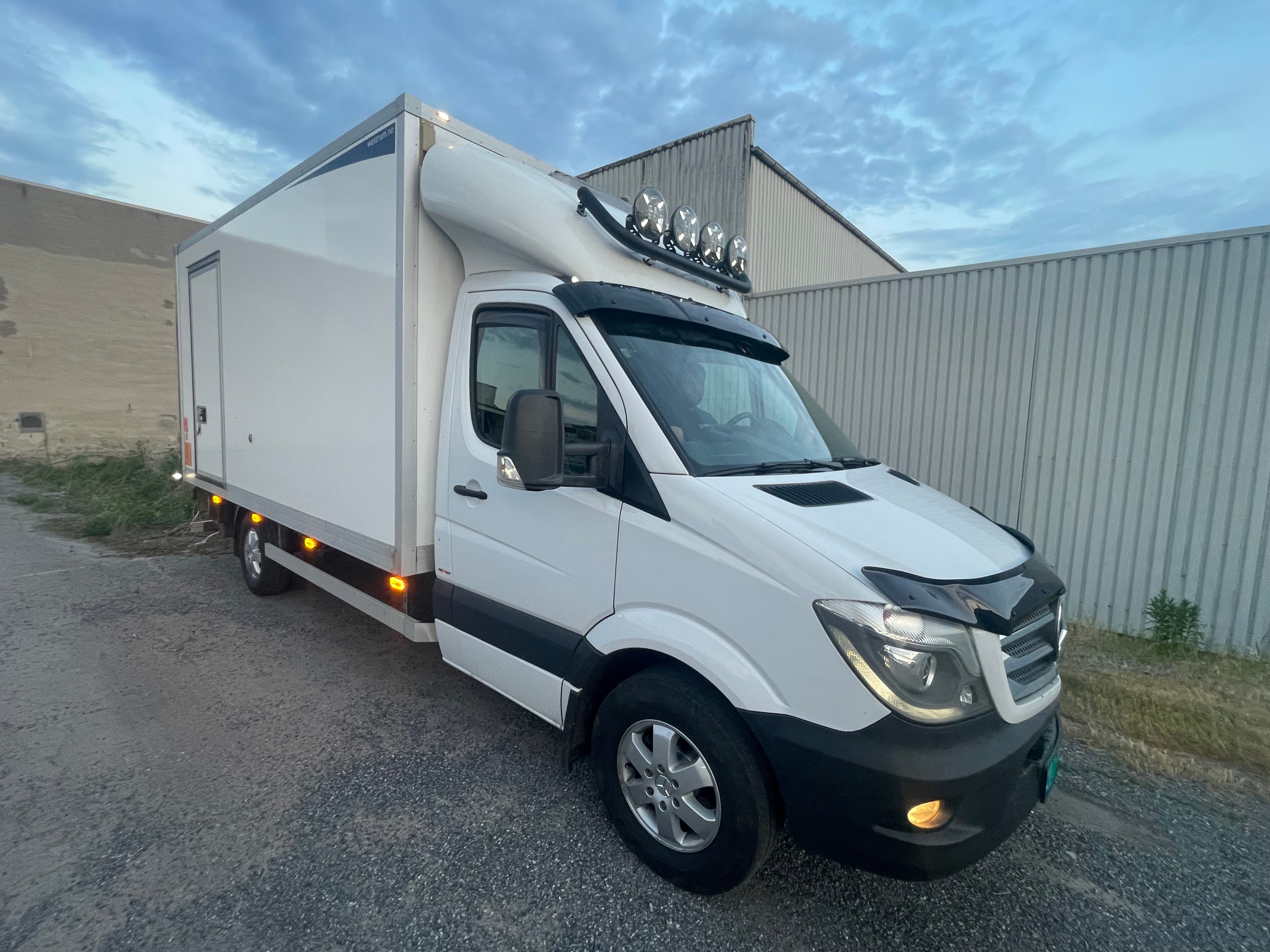 Mercedes-Benz Sprinter Cargo 3500 mit Klimaanlage