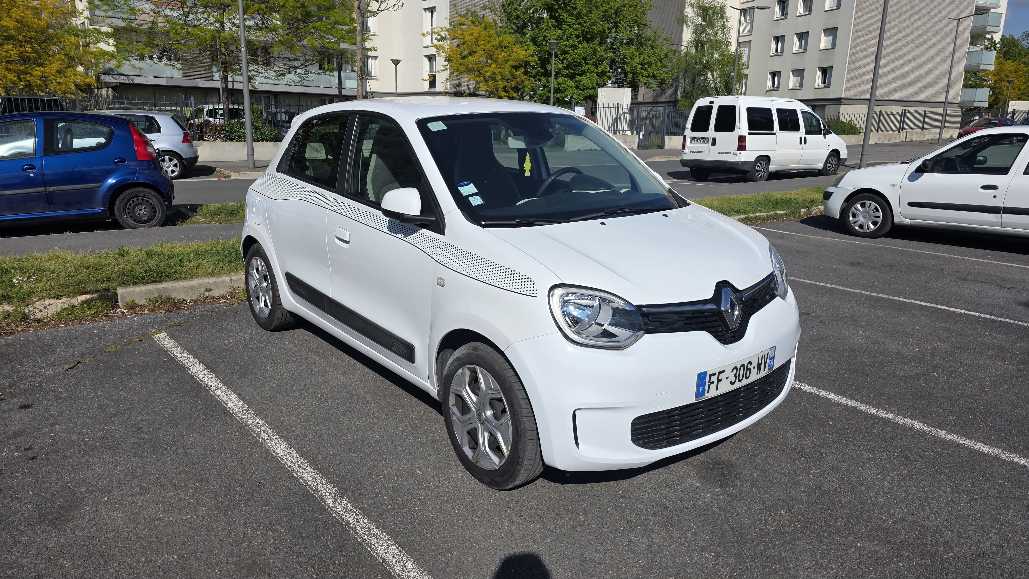 Renault Twingo III 1.0 SCE, 2019, Essence 95