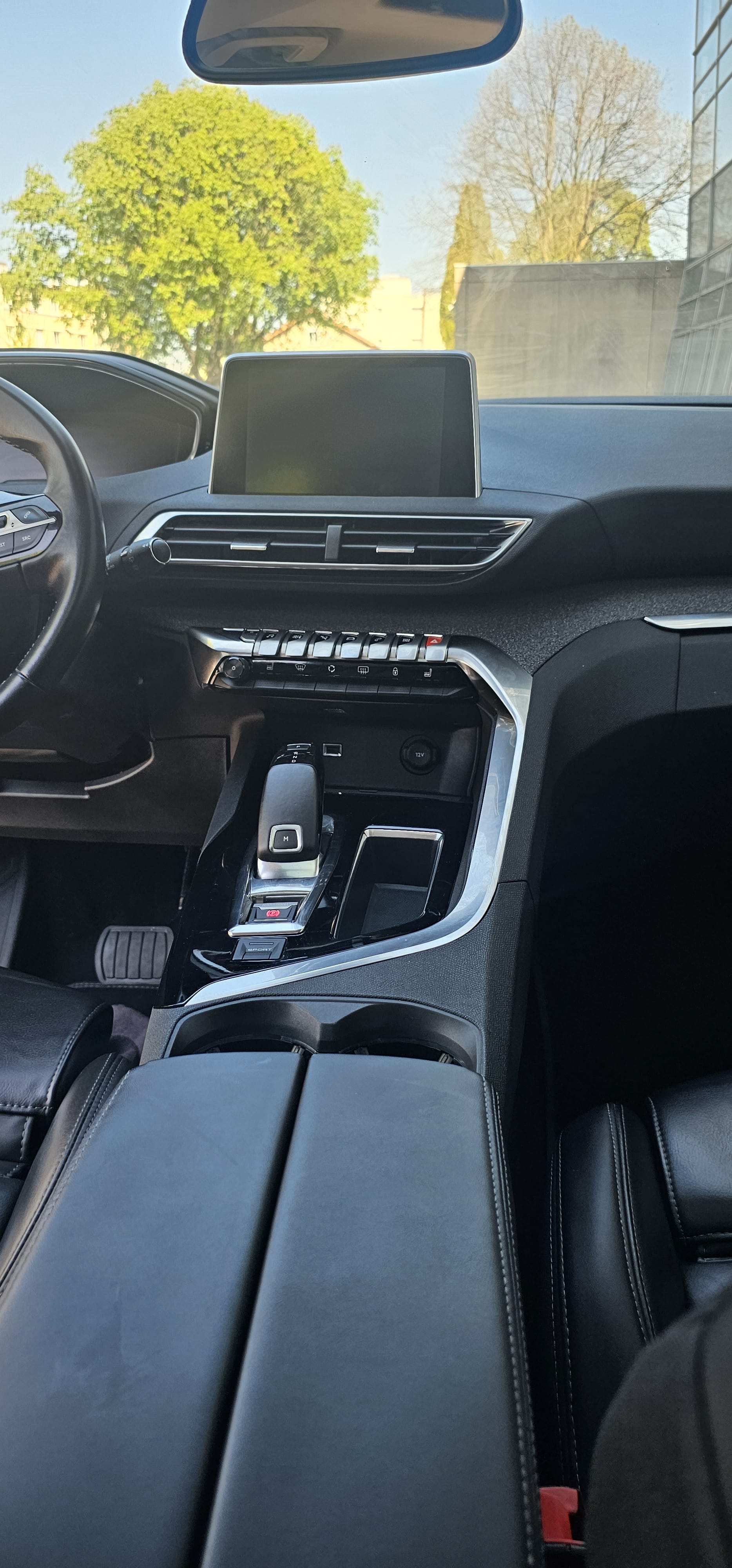 Peugeot 5008 avec Siège bébé