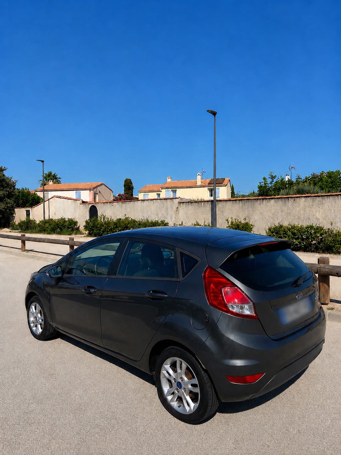 Ford Fiesta avec Climatisation