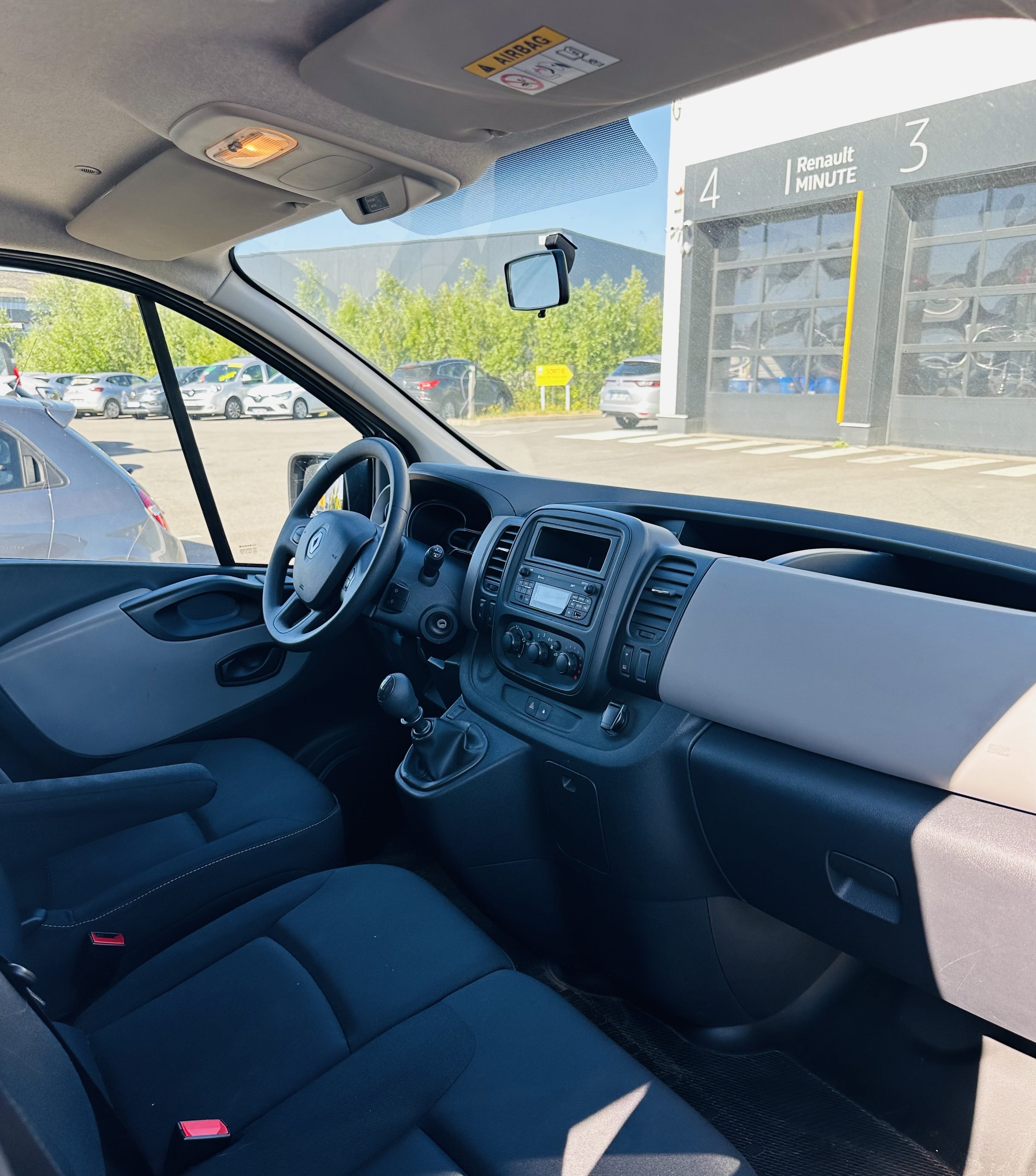 Renault Trafic Passenger avec GPS