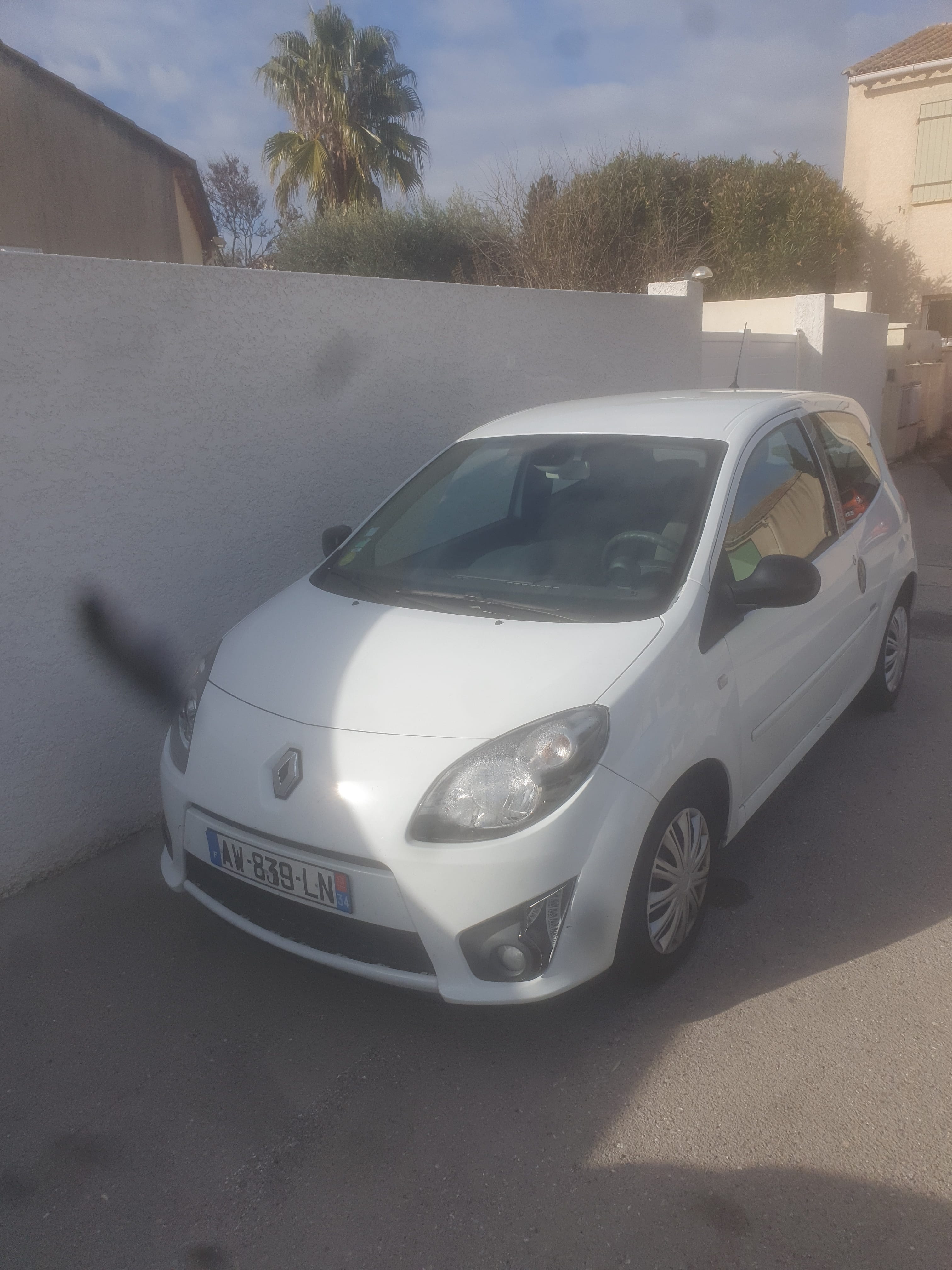 Renault Twingo II, 2011, Essence 95