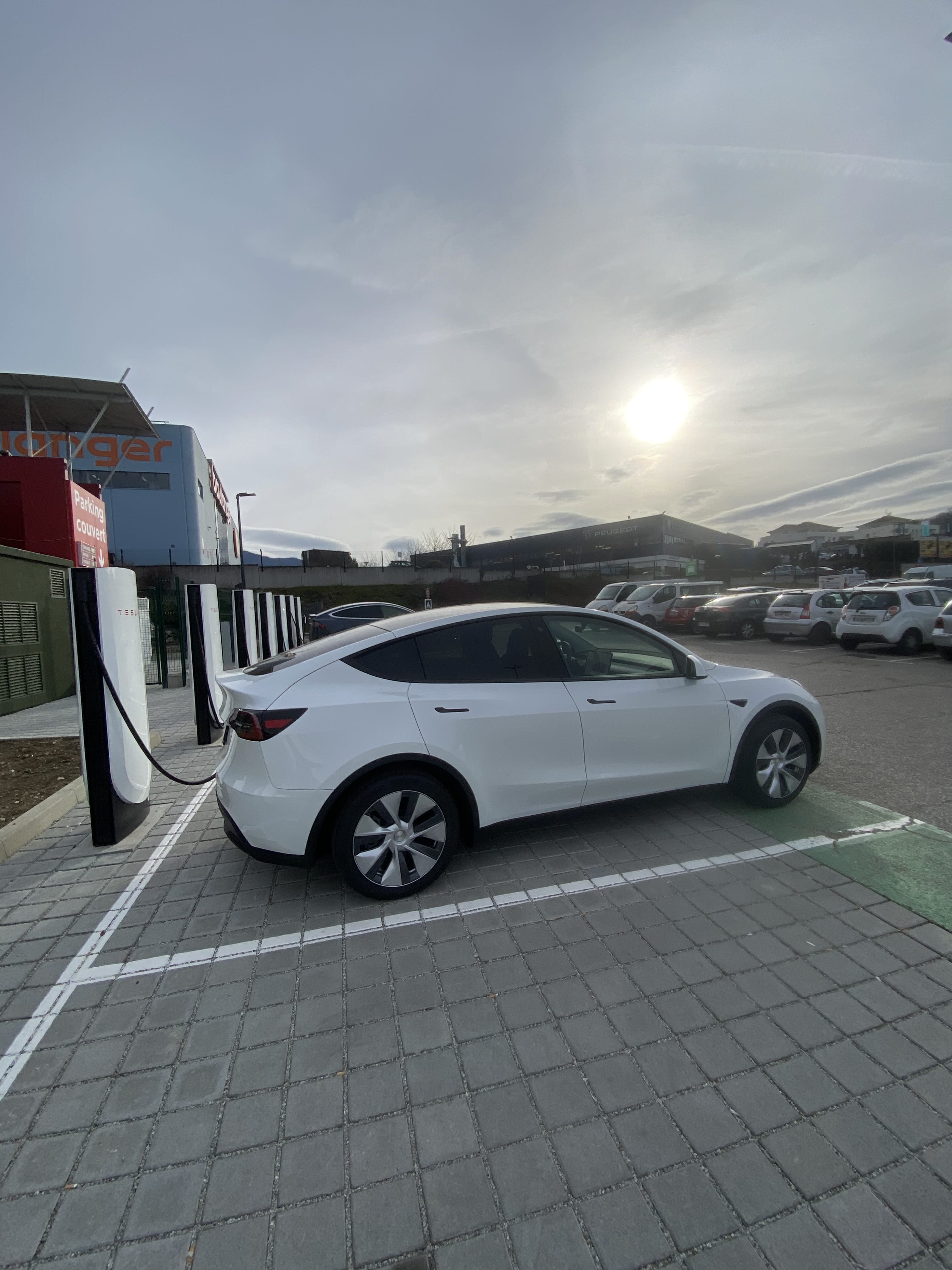 Tesla Model Y avec Climatisation