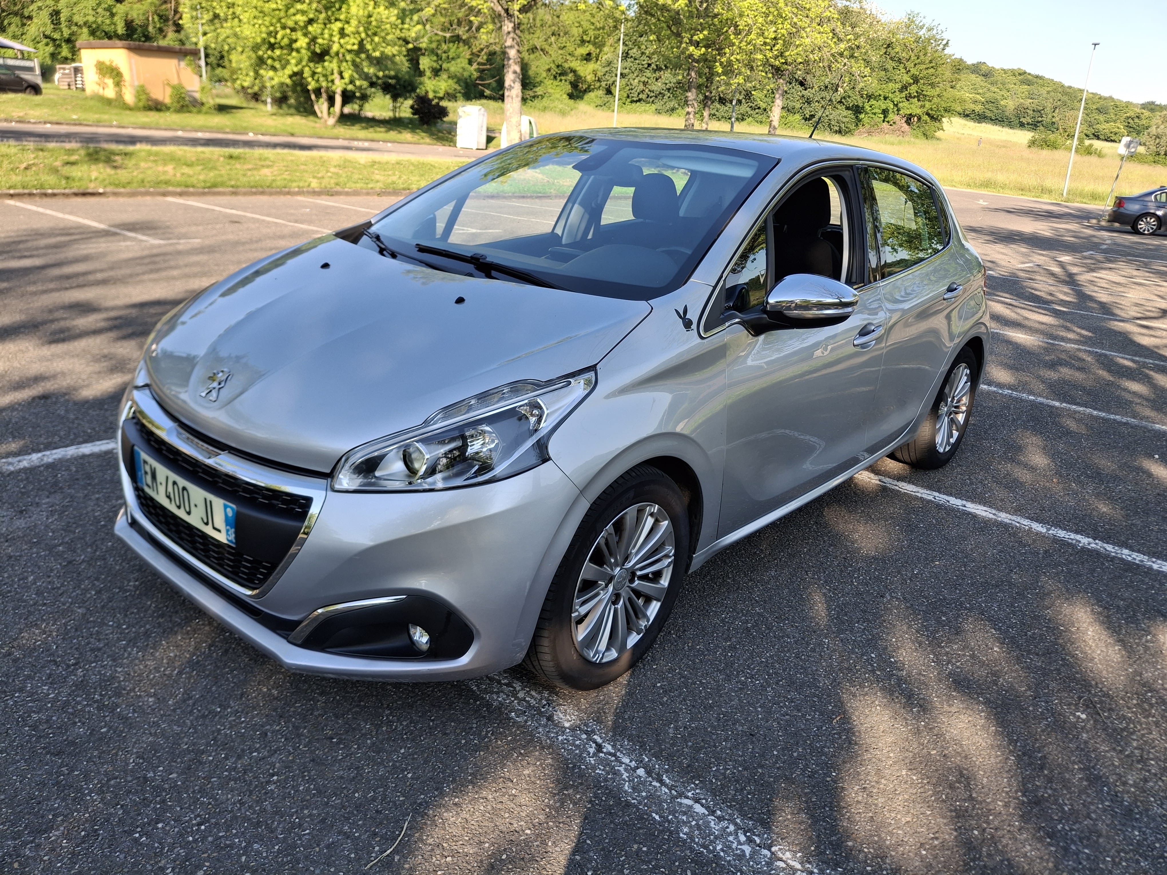 Peugeot 208, 2017, Essence 95
