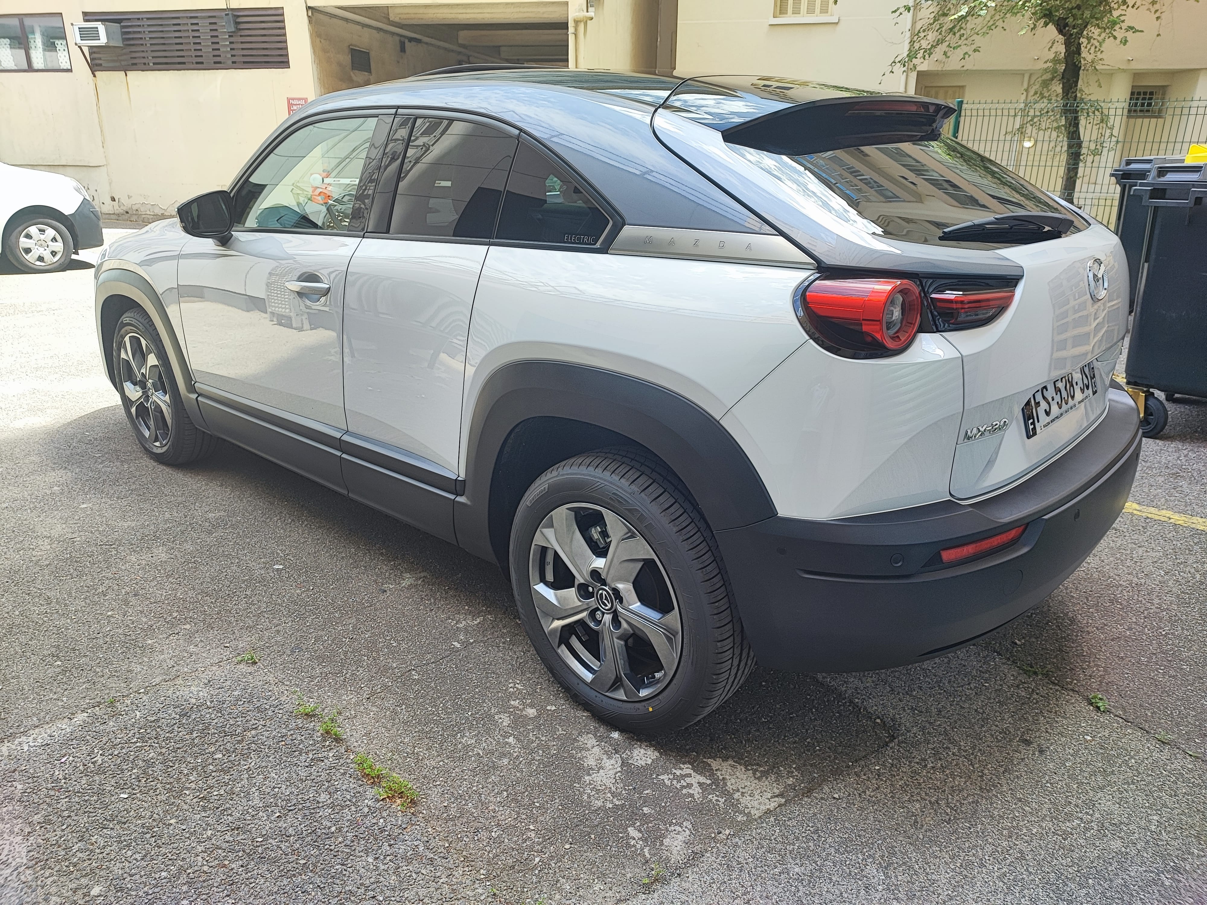 Mazda MX-30 avec GPS