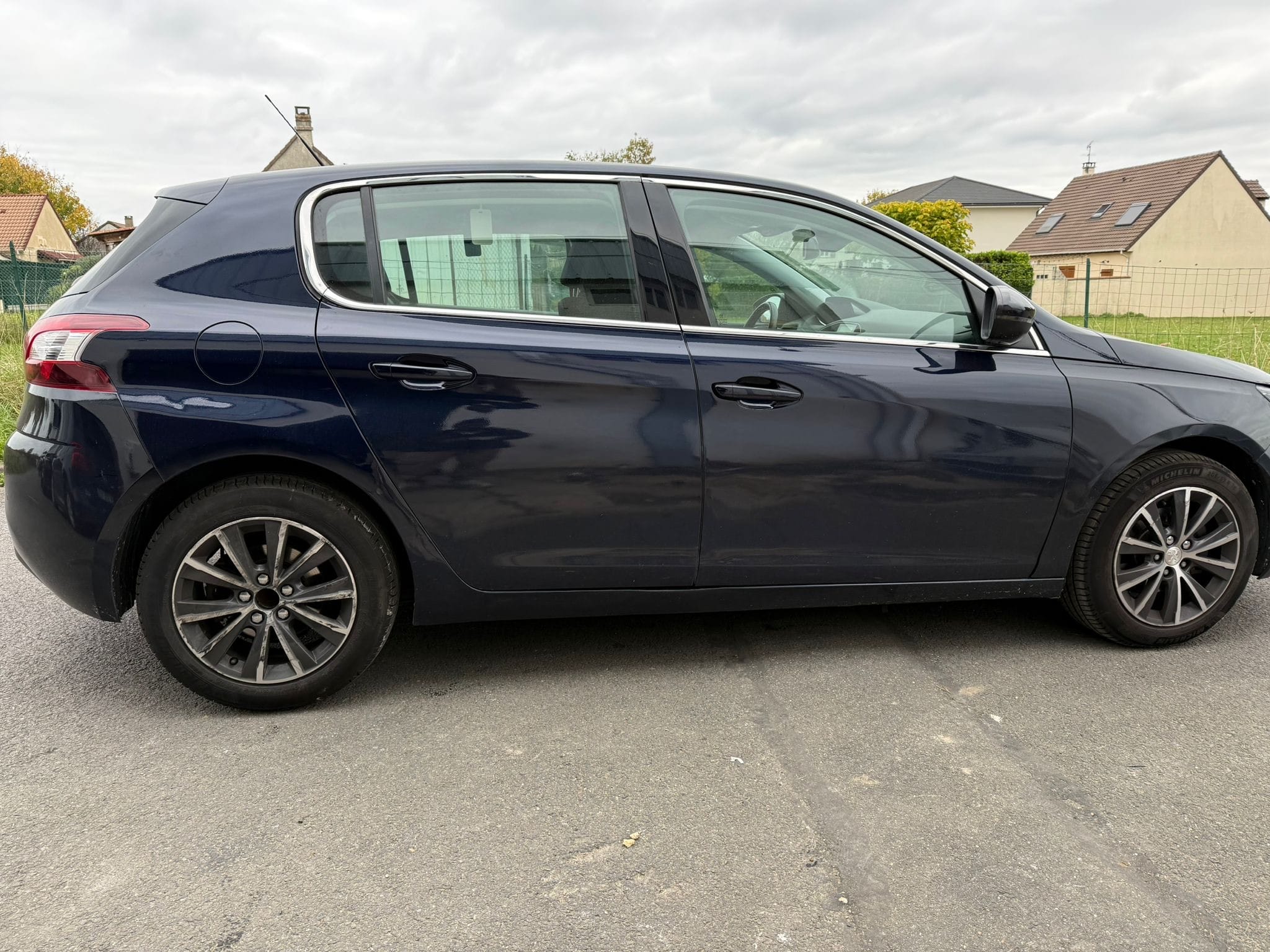 Peugeot 308, 2015, Essence 95, automatique