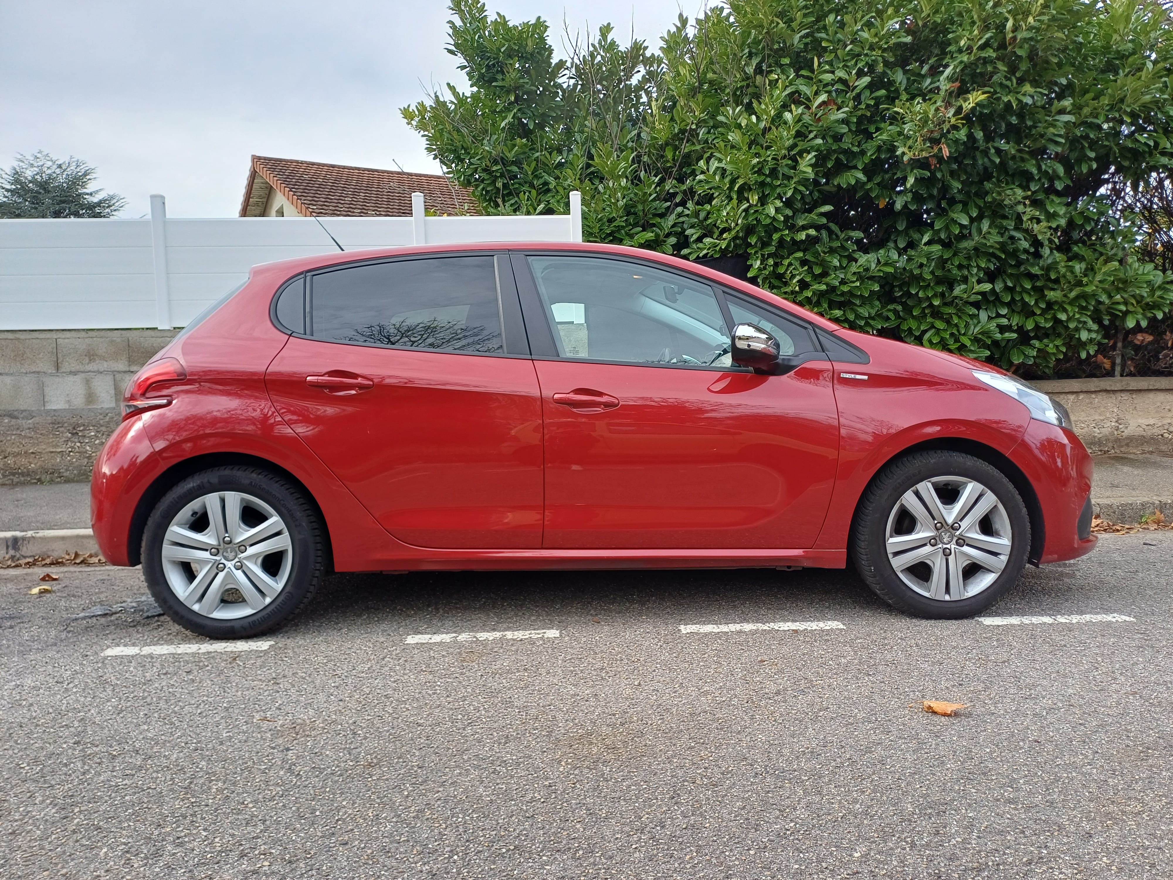 Peugeot 208 avec Climatisation