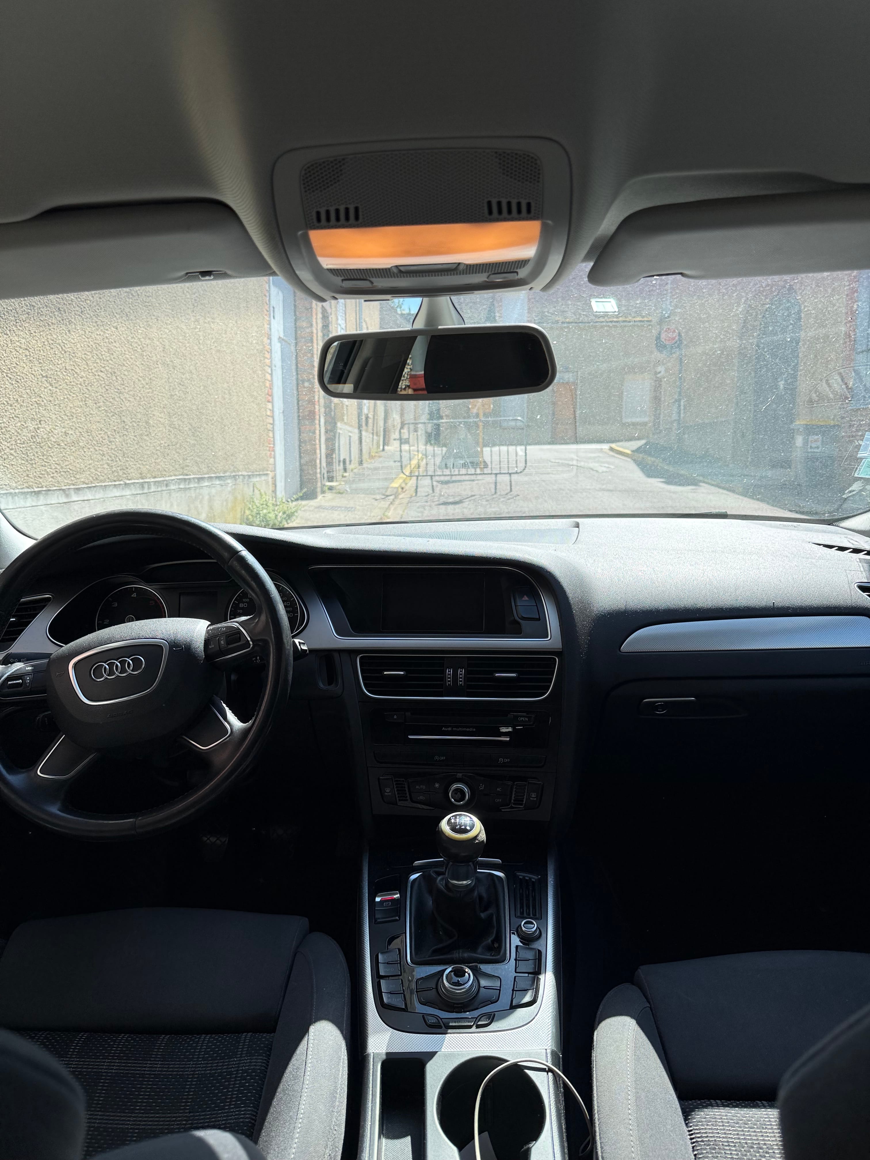 Audi A4 Avant avec GPS