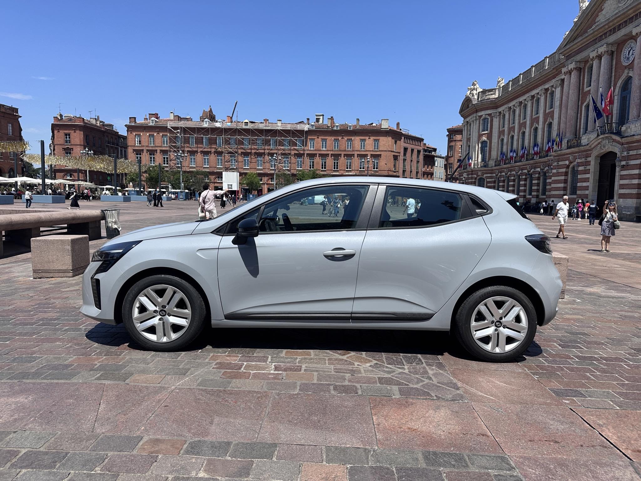 Renault Clio with Air conditioning