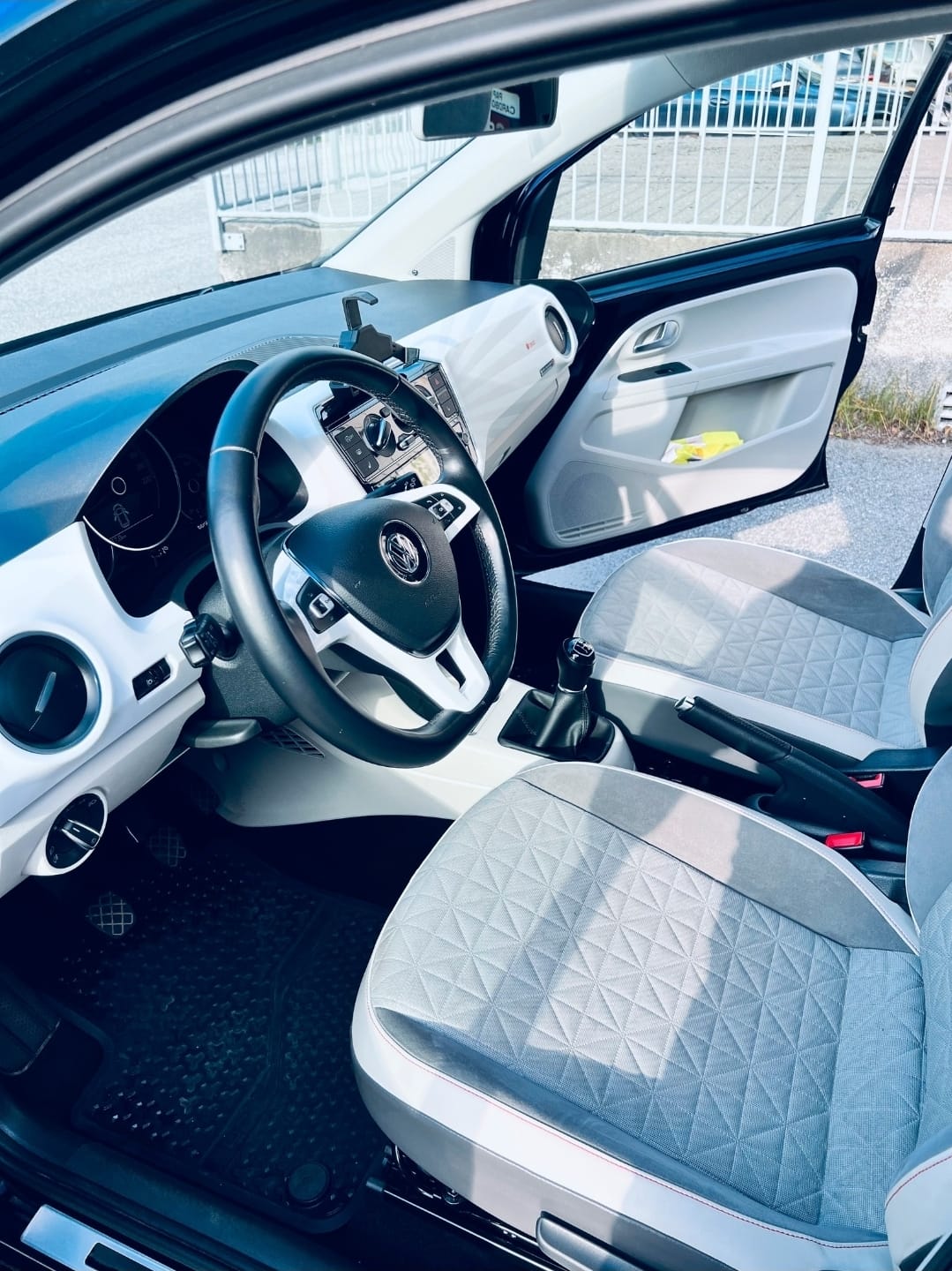 Volkswagen Up! with Bluetooth audio