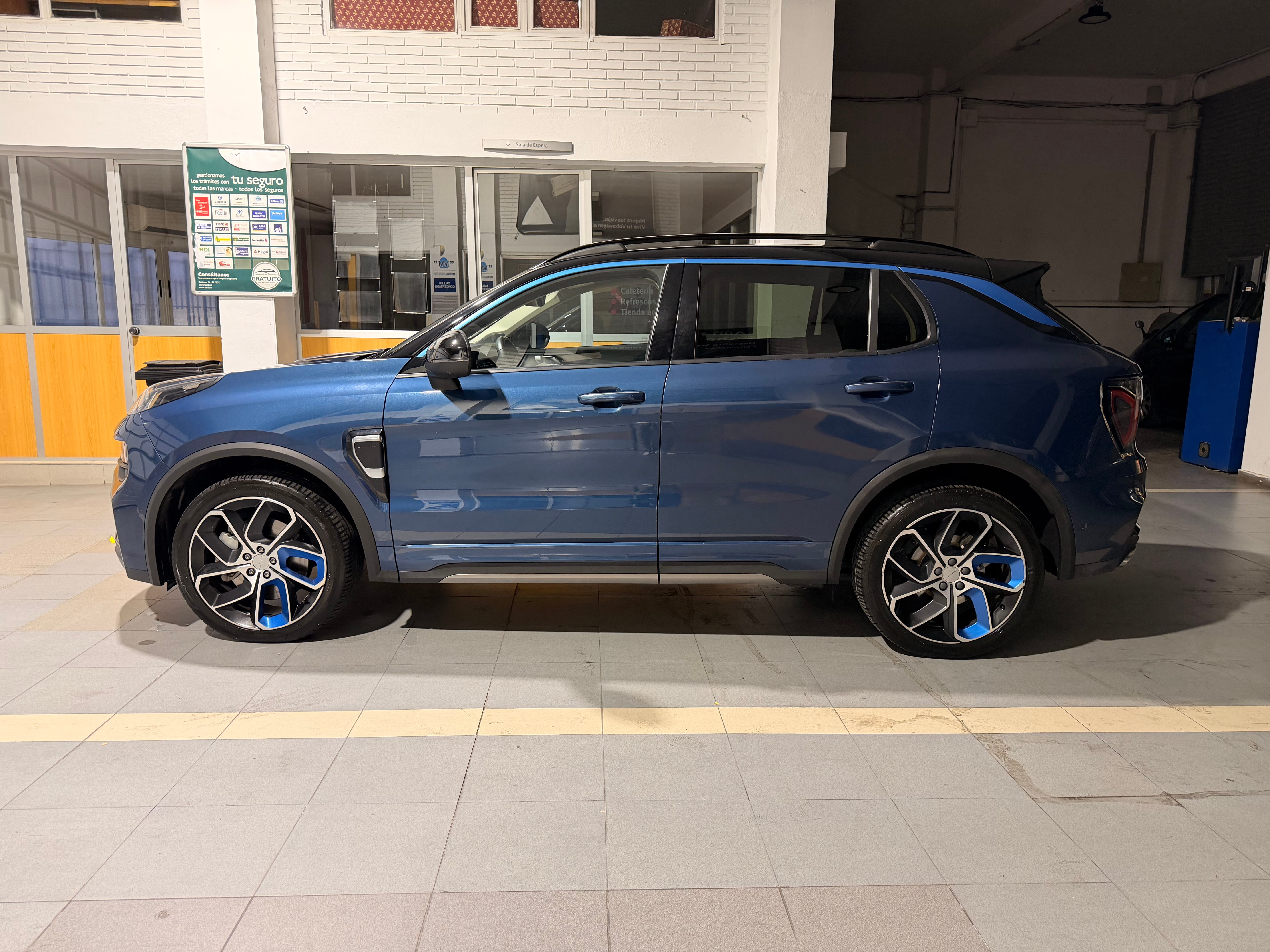 Lynk & Co 01 con Aire acondicionado