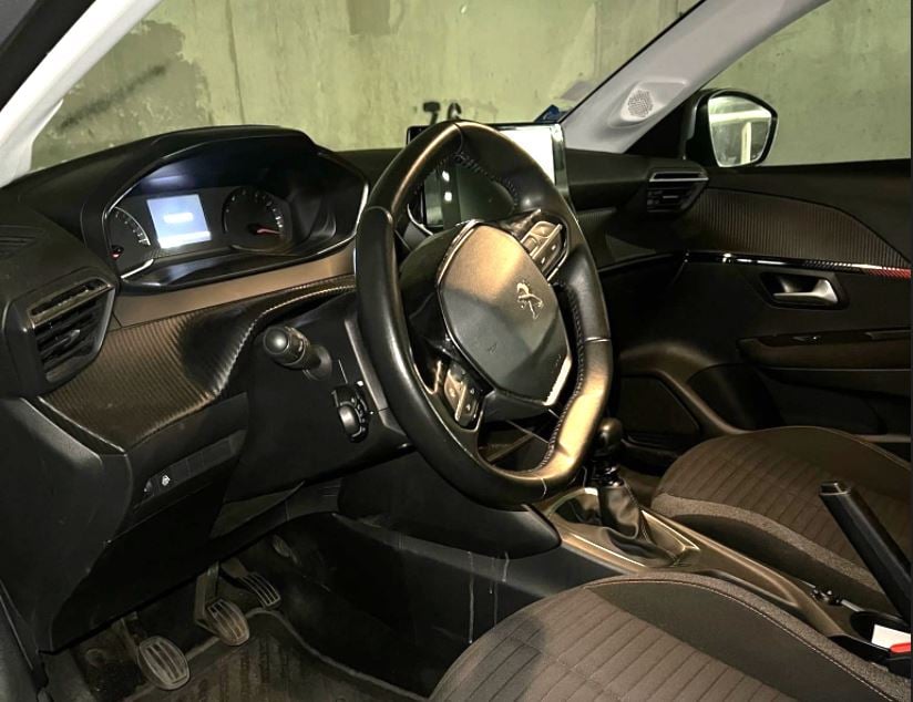 Peugeot 208 avec Régulateur de vitesse