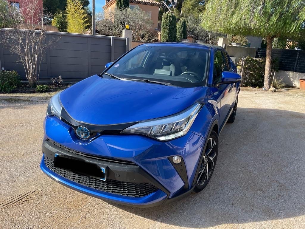 Toyota C-HR, 2021, Essence 98 / Électrique (hybride), automatique