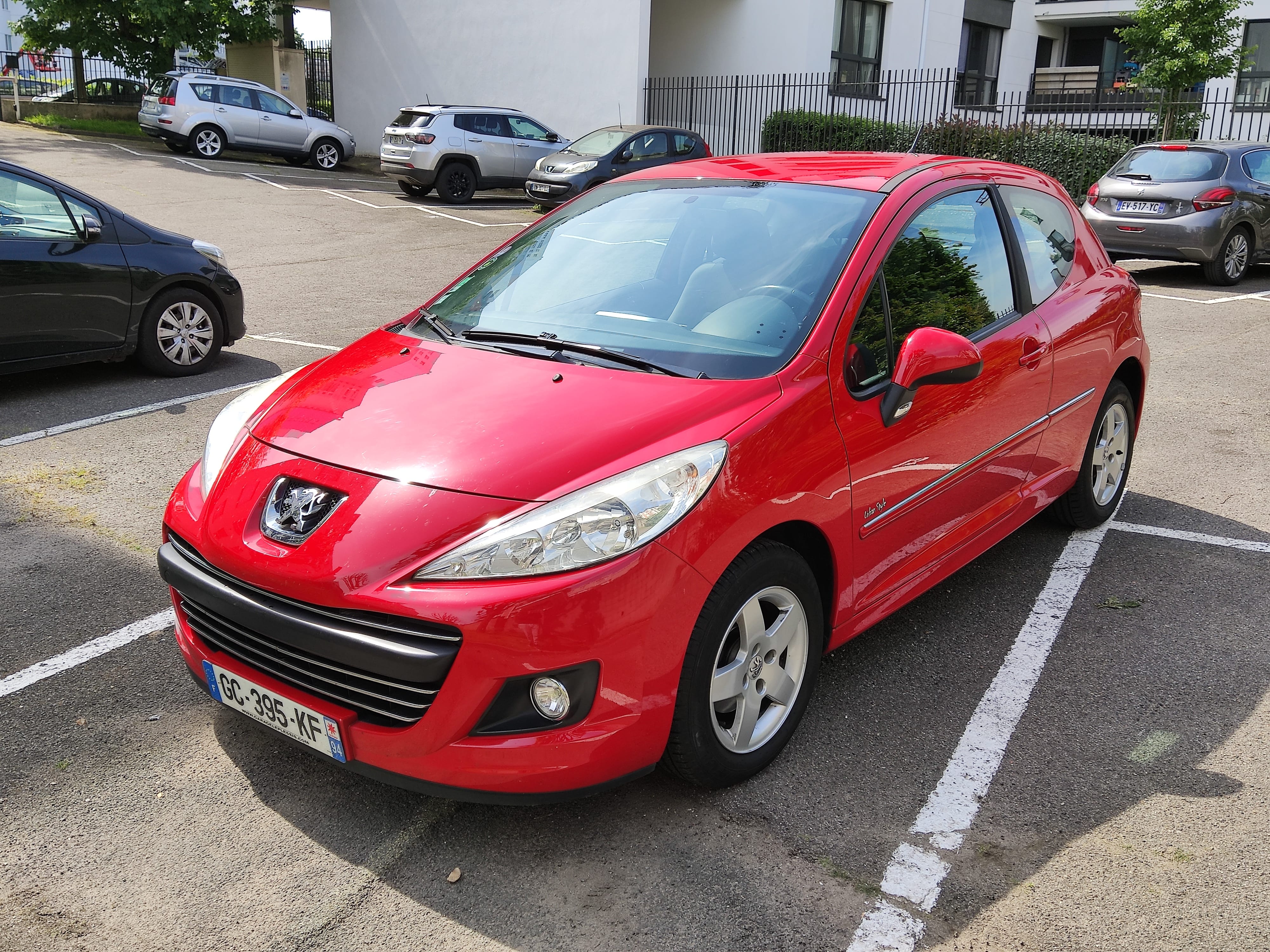 Peugeot 207 Bio Ethanol roulez éco et écolo, 2011, Essence 95