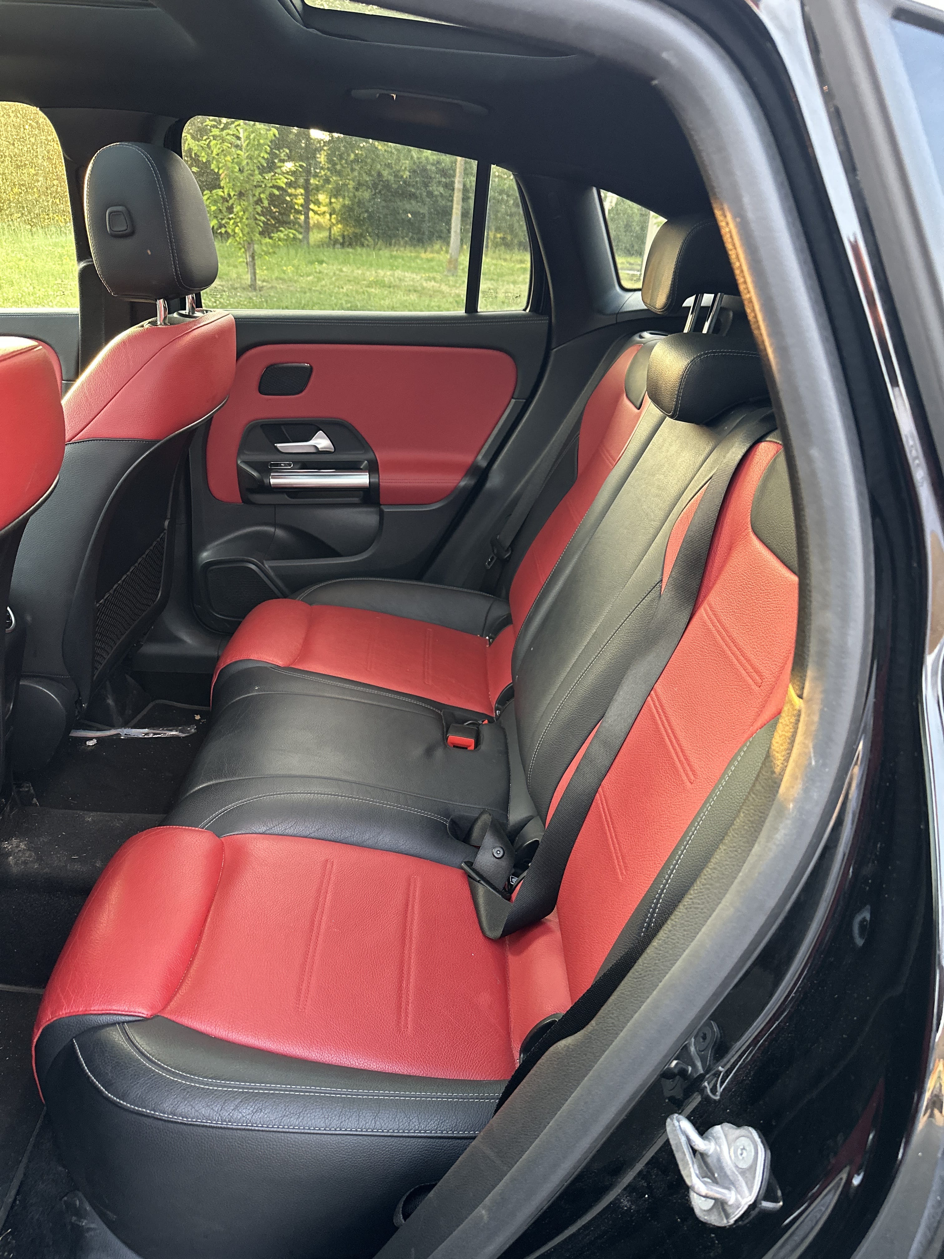 Mercedes-Benz GLA 200 avec Entrée audio / iPod