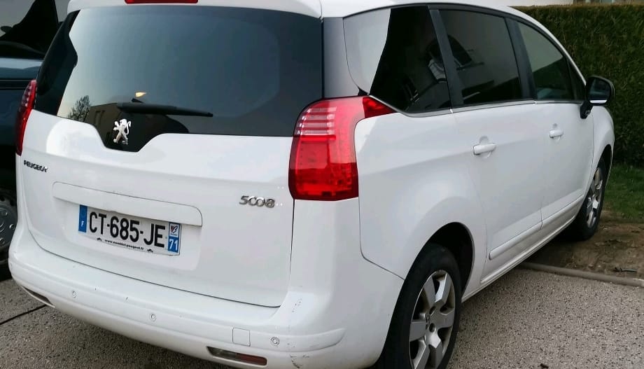Peugeot 5008 avec Climatisation