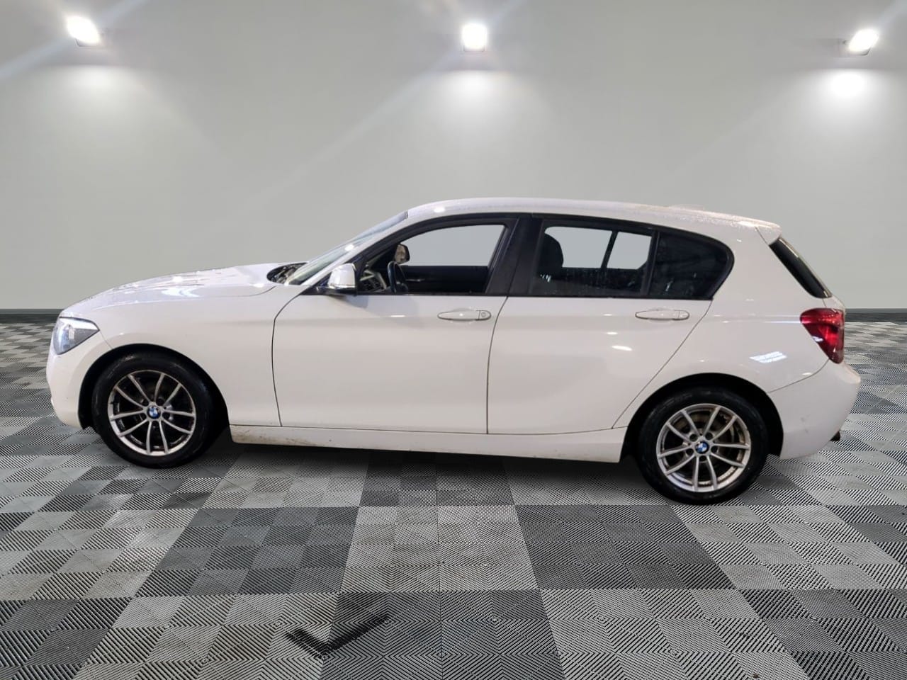 BMW Série 1 114i, 2012, Essence 95