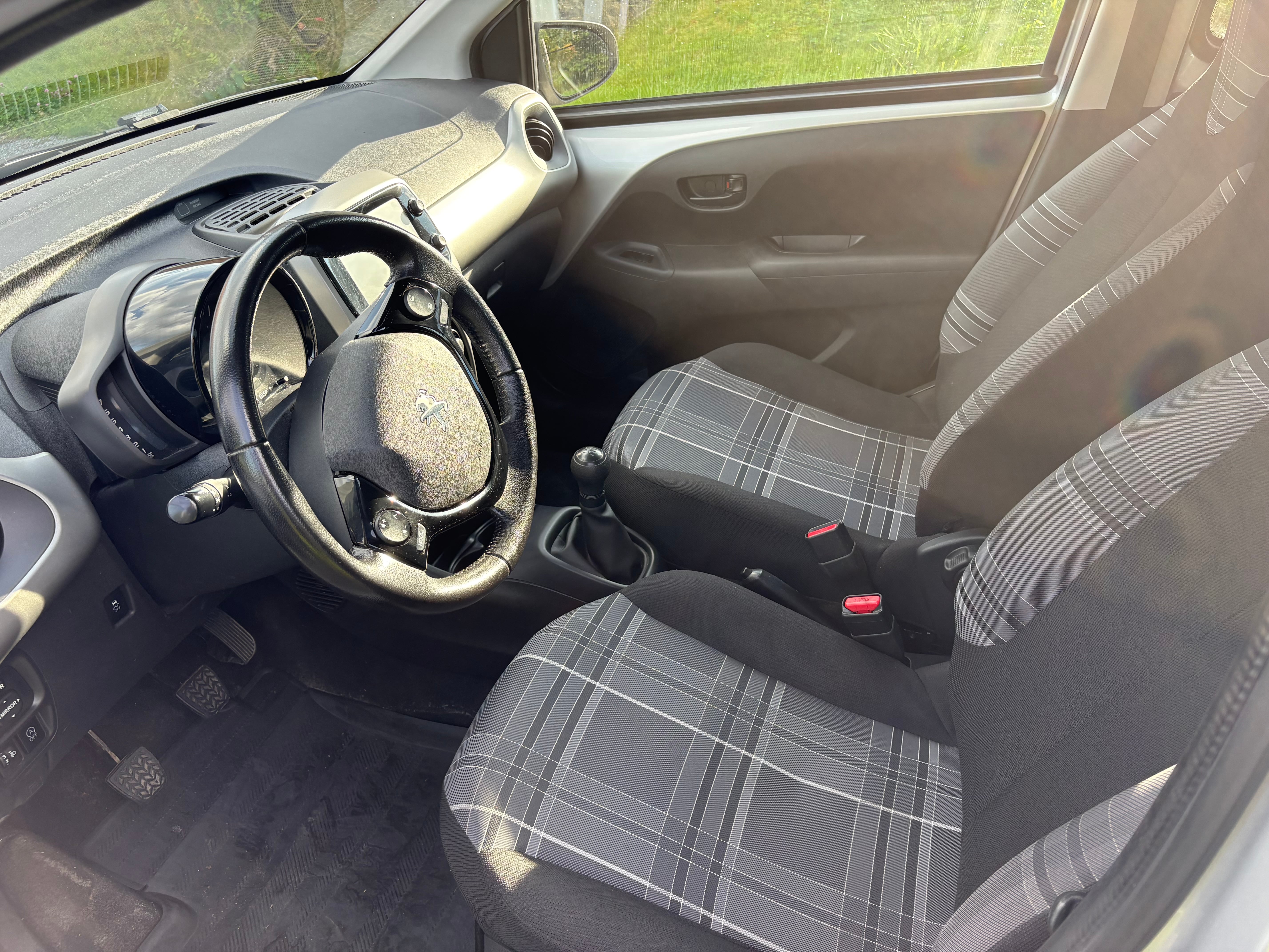 Peugeot 108 med Cruisekontroll