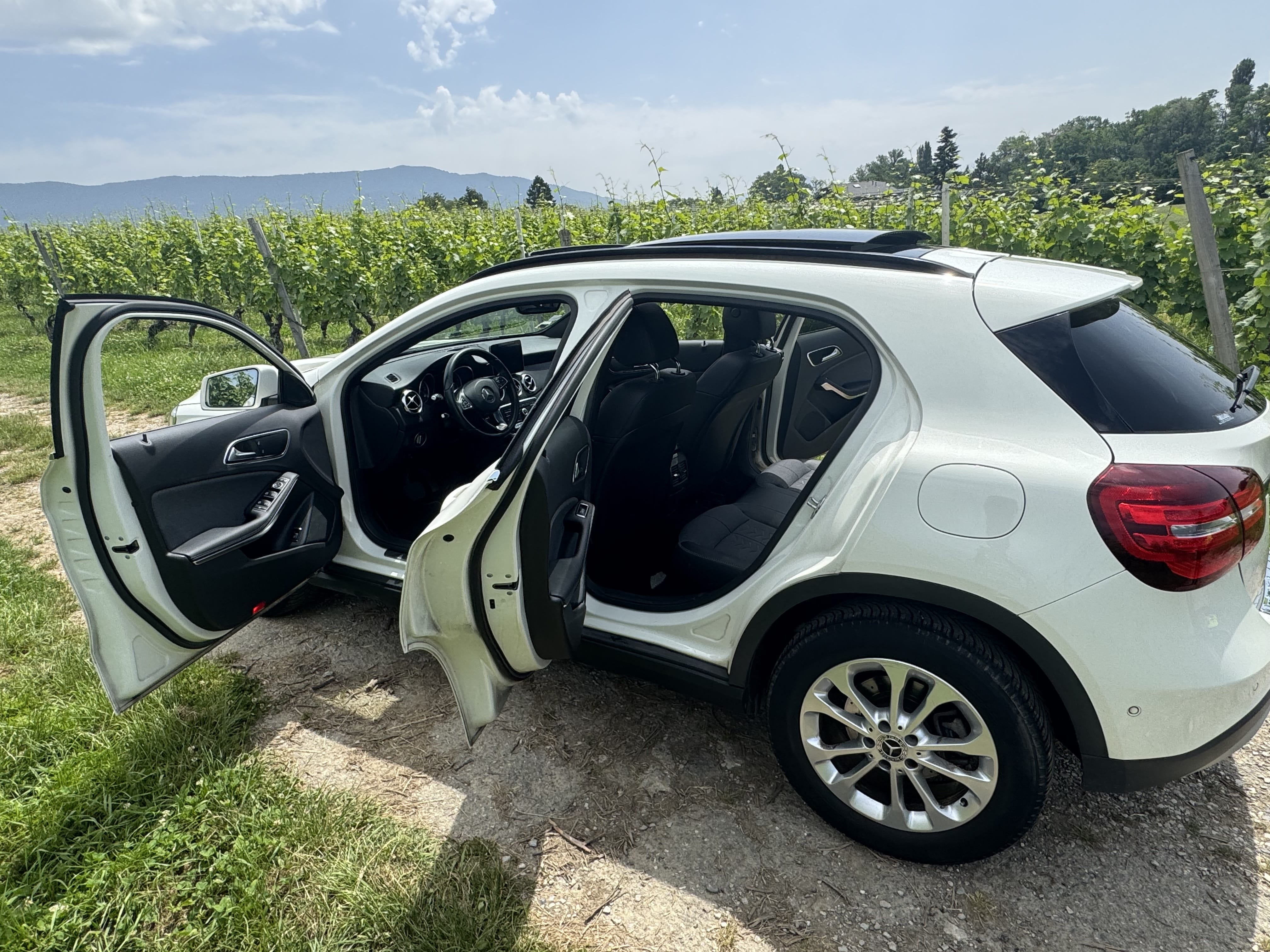 Mercedes-Benz Classe GLA avec Pneus neige