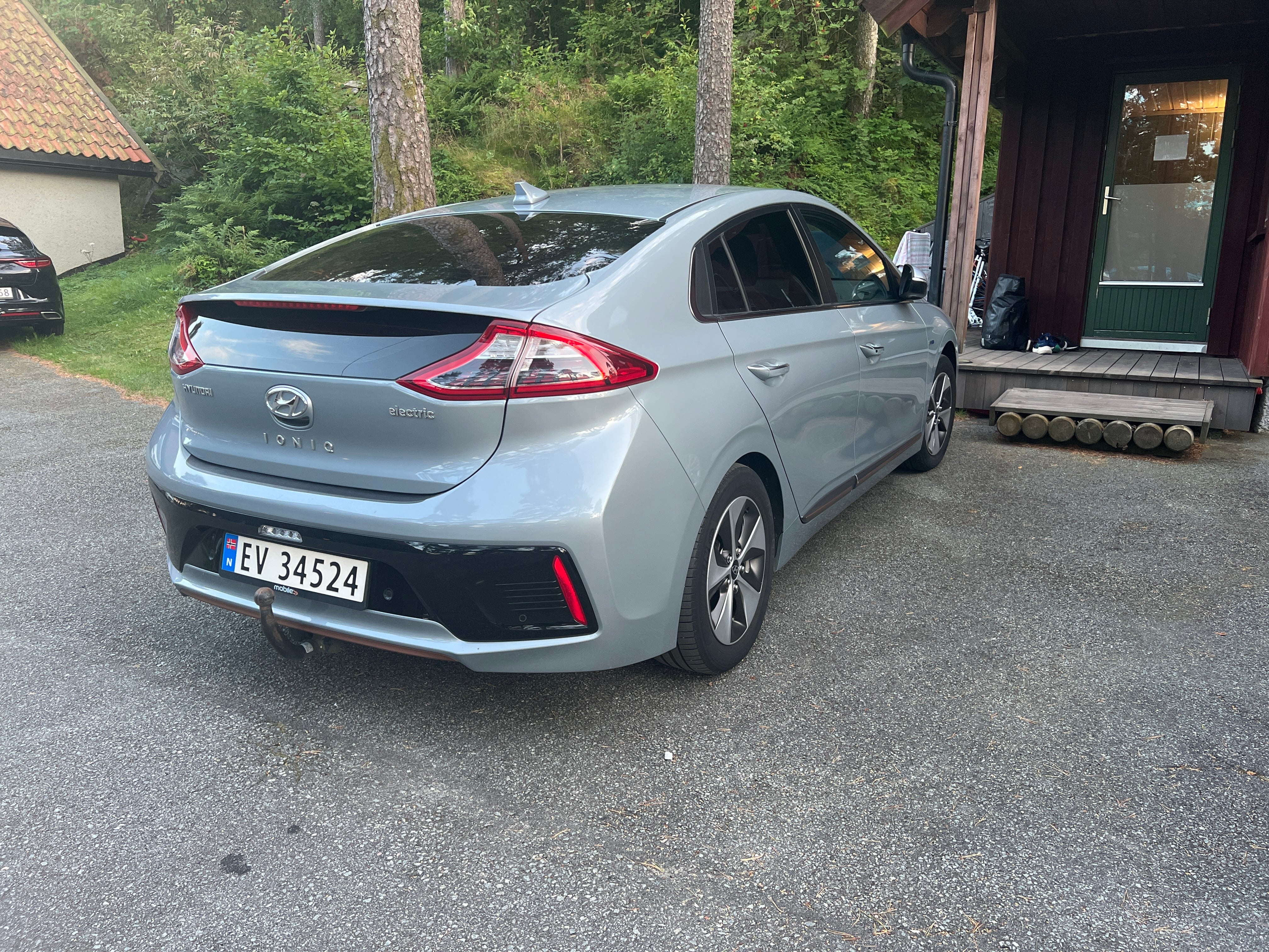 Hyundai Ioniq med GPS