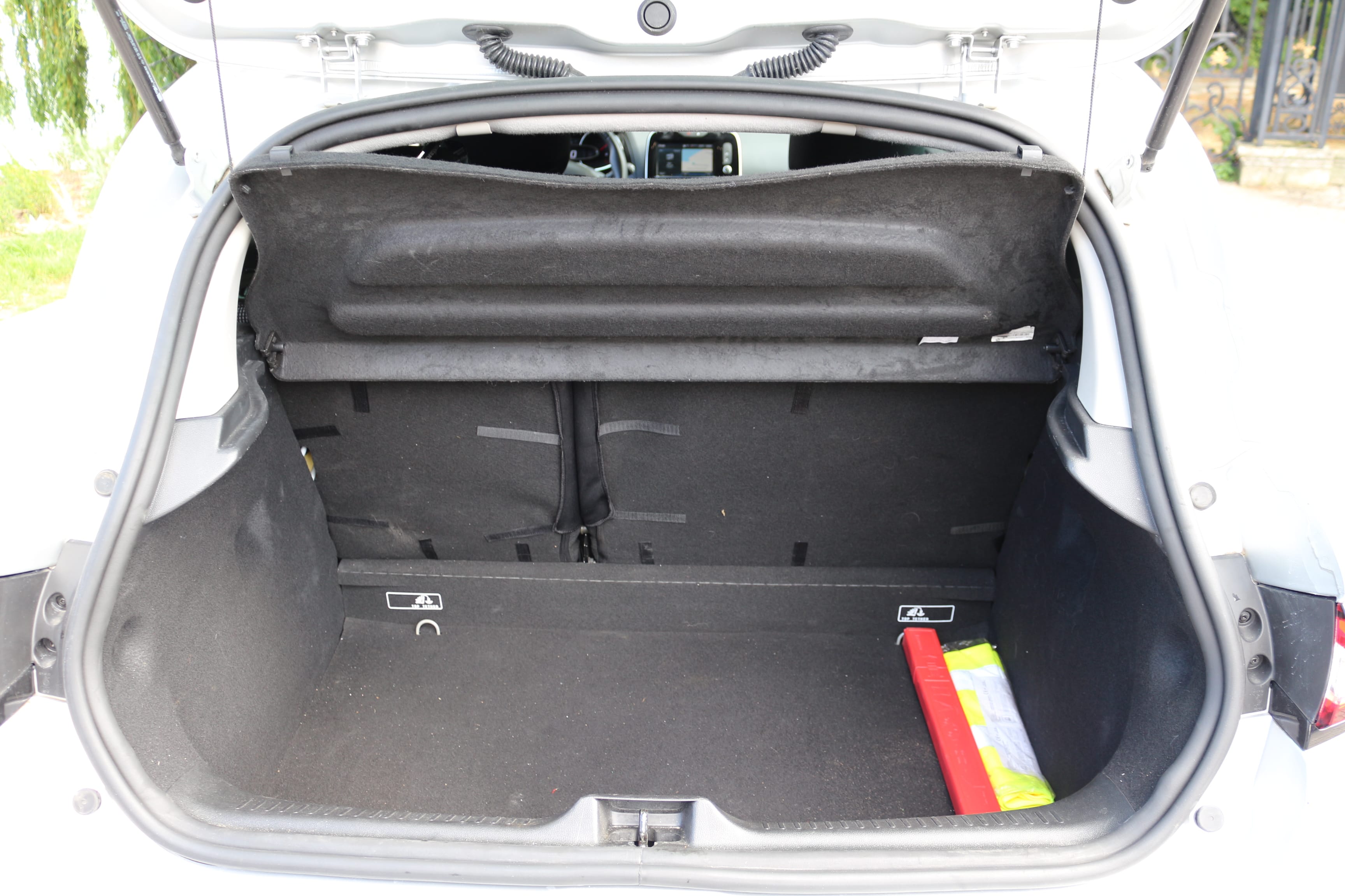 Renault Clio FF-910-RK