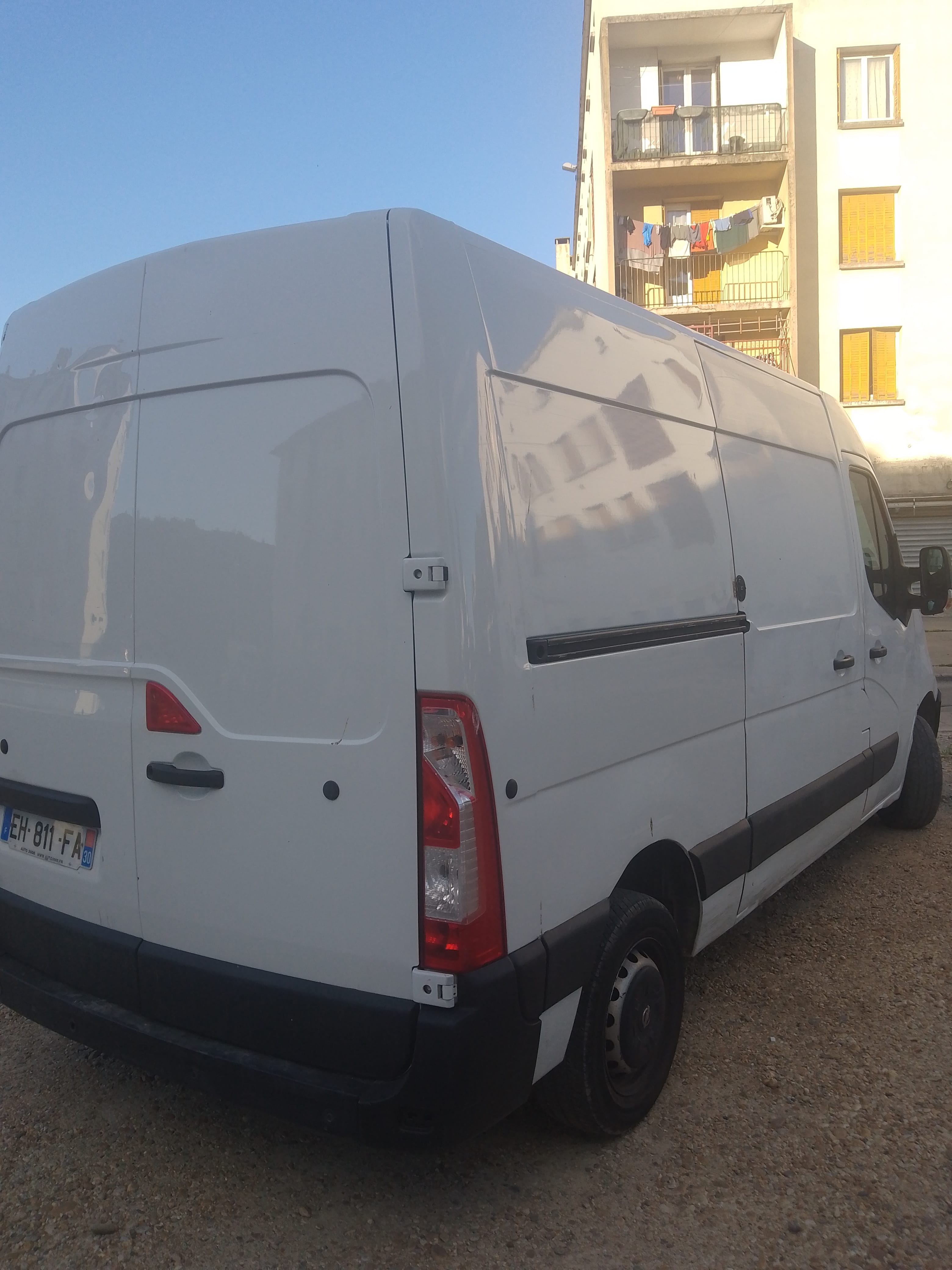 Opel Movano avec Entrée audio / iPod