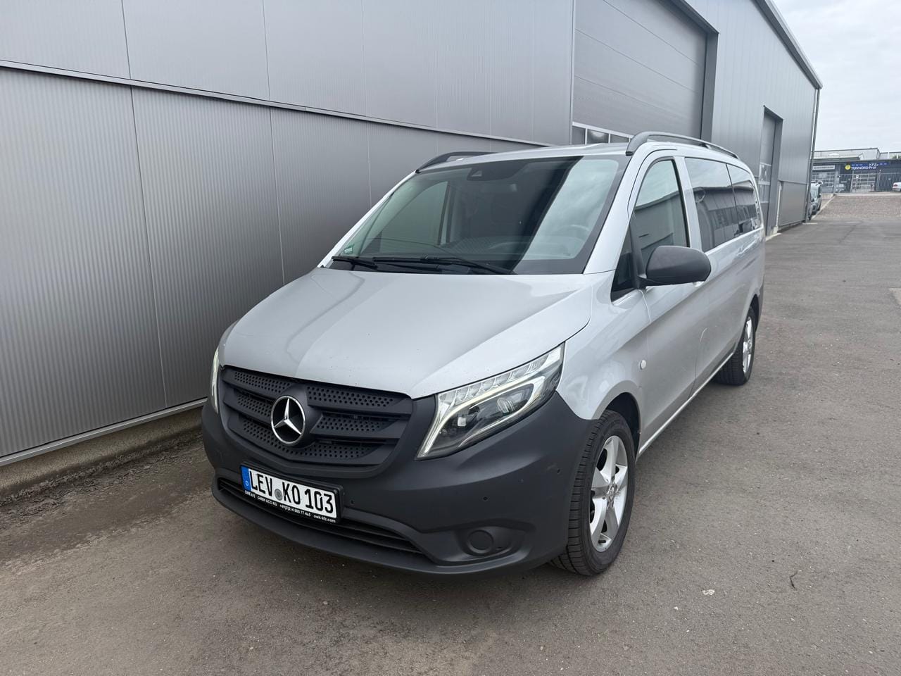 Mercedes-Benz Vito Tourer, 2018, Diesel, Automatik, 8 Sitze