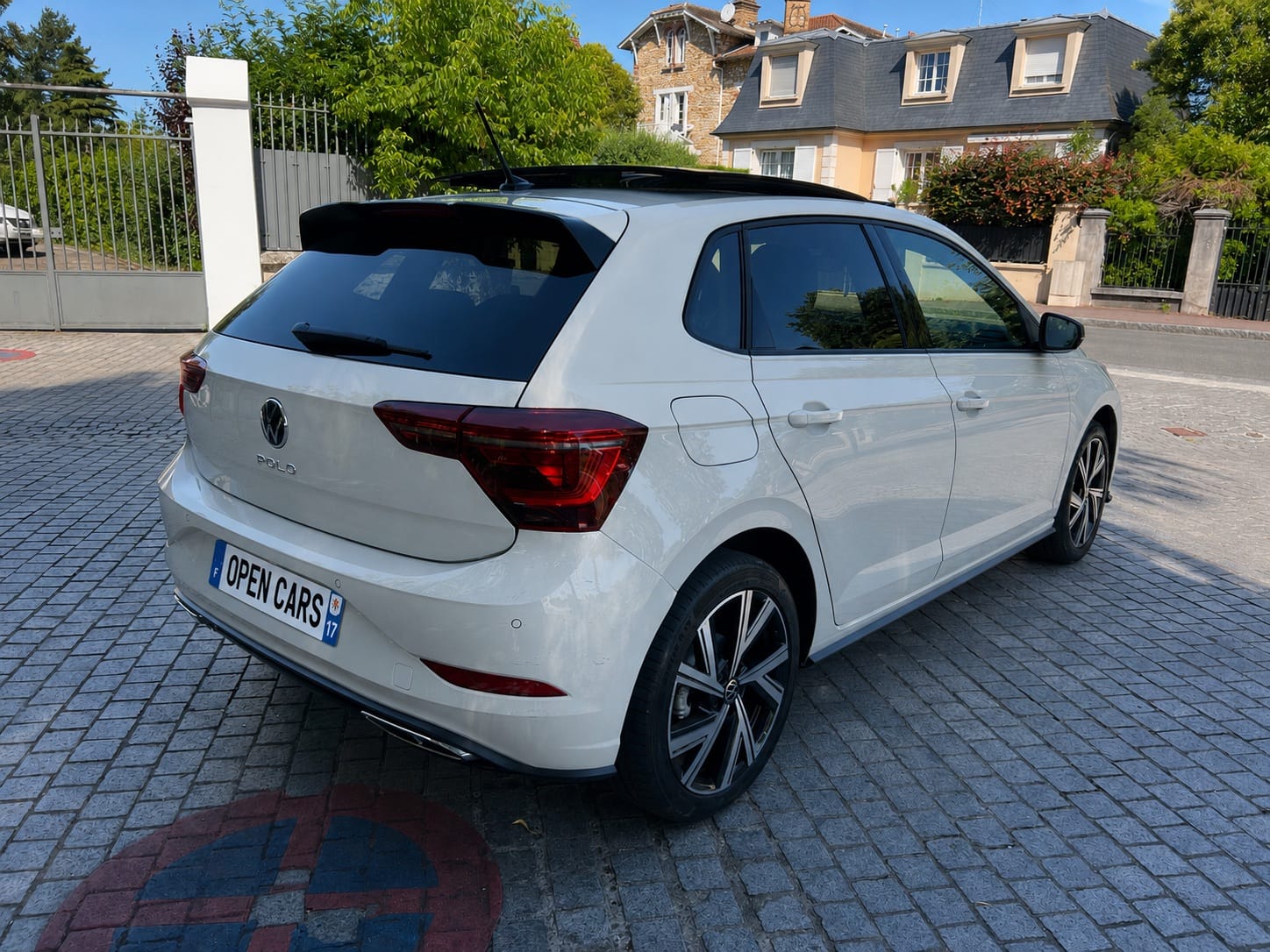 Volkswagen Polo R-LINE FULL avec Audio Bluetooth