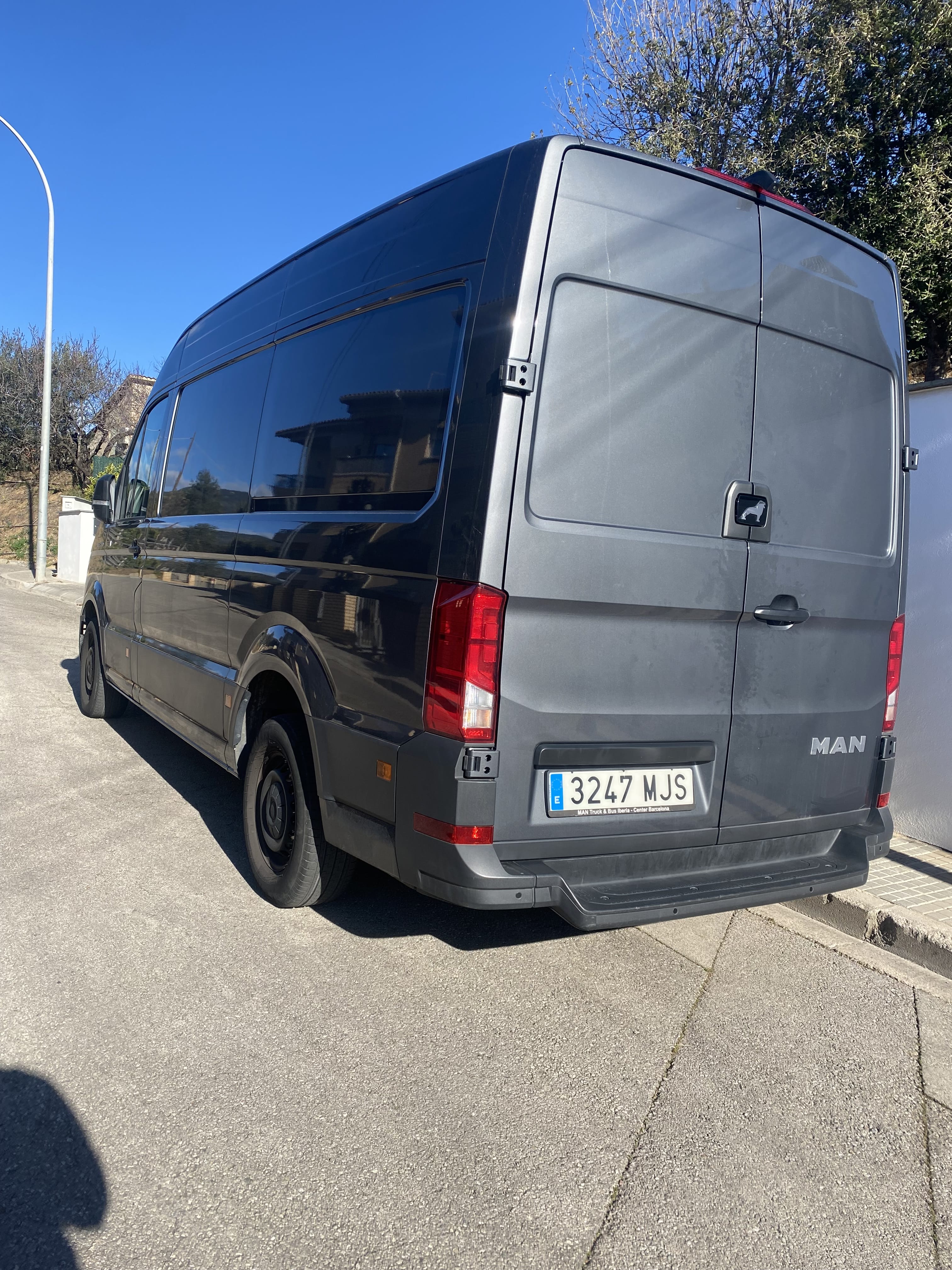 Man TGE con Aire acondicionado